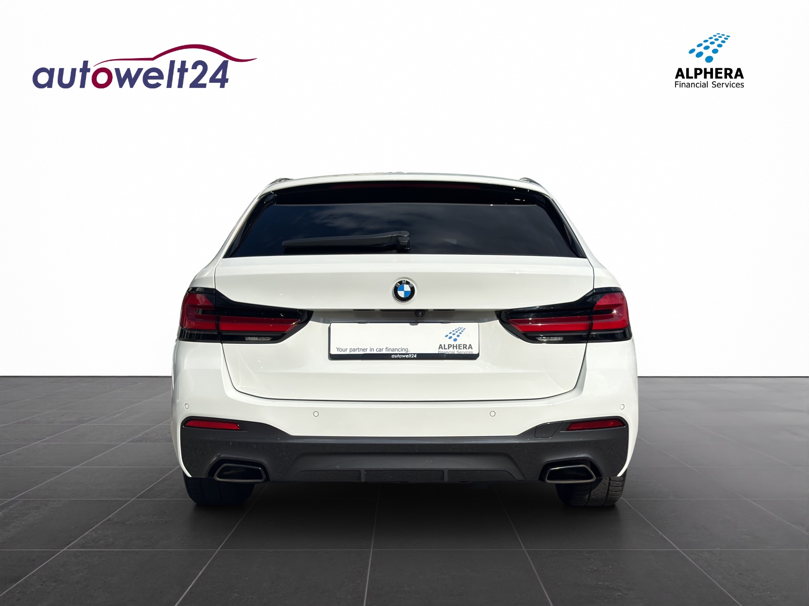 BMW 530d xDrive 48V Touring M Sport Steptronic-image-5