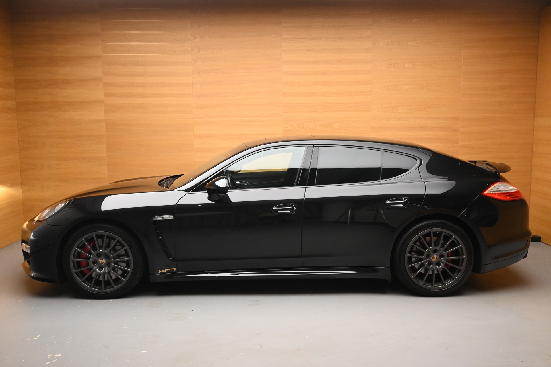PORSCHE Panamera 4.8 V8 Turbo S PDK-showroom-element-3