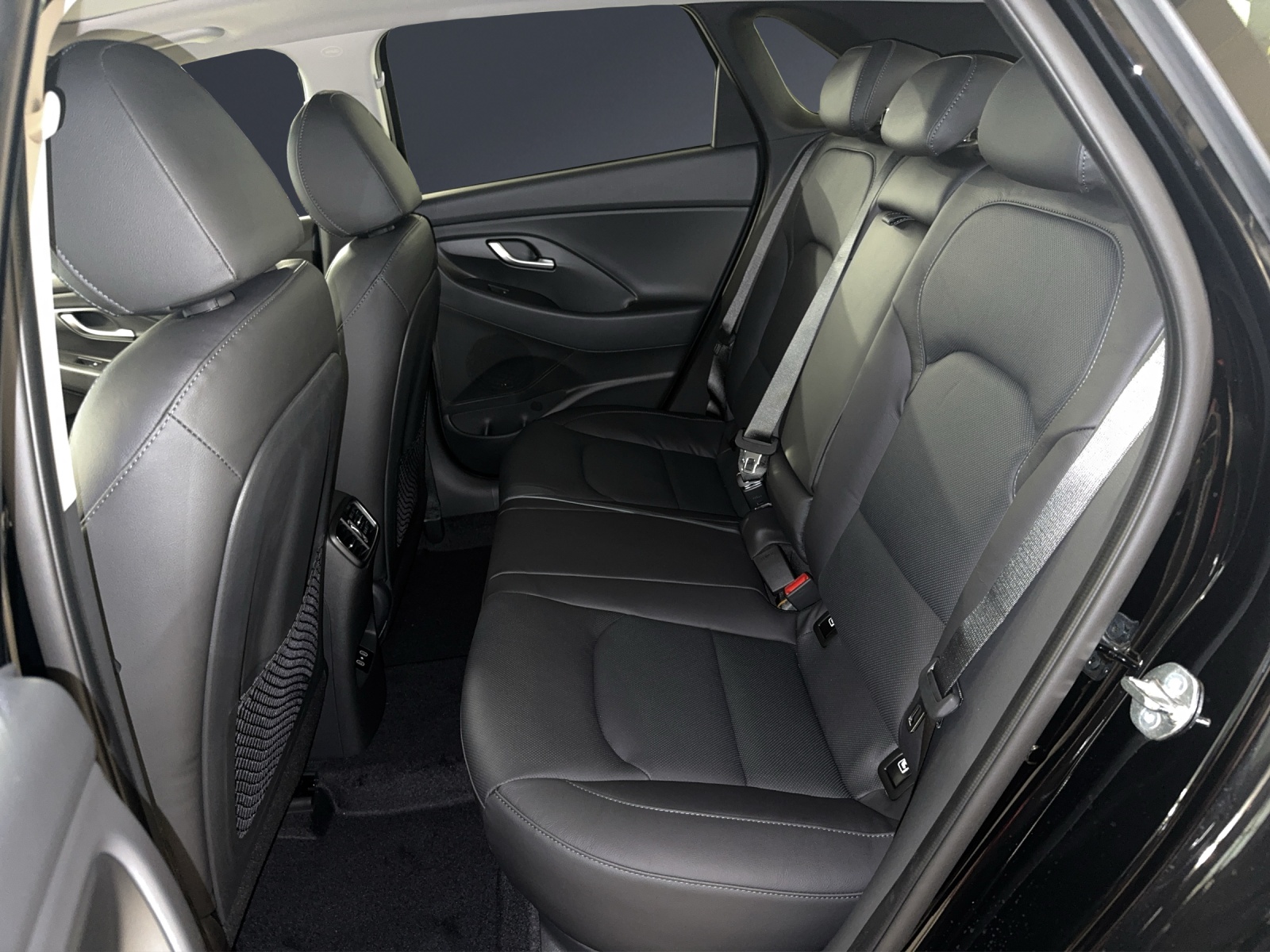 HYUNDAI i30 1.5 T-GDi Vertex 48V MH DCT-image-14