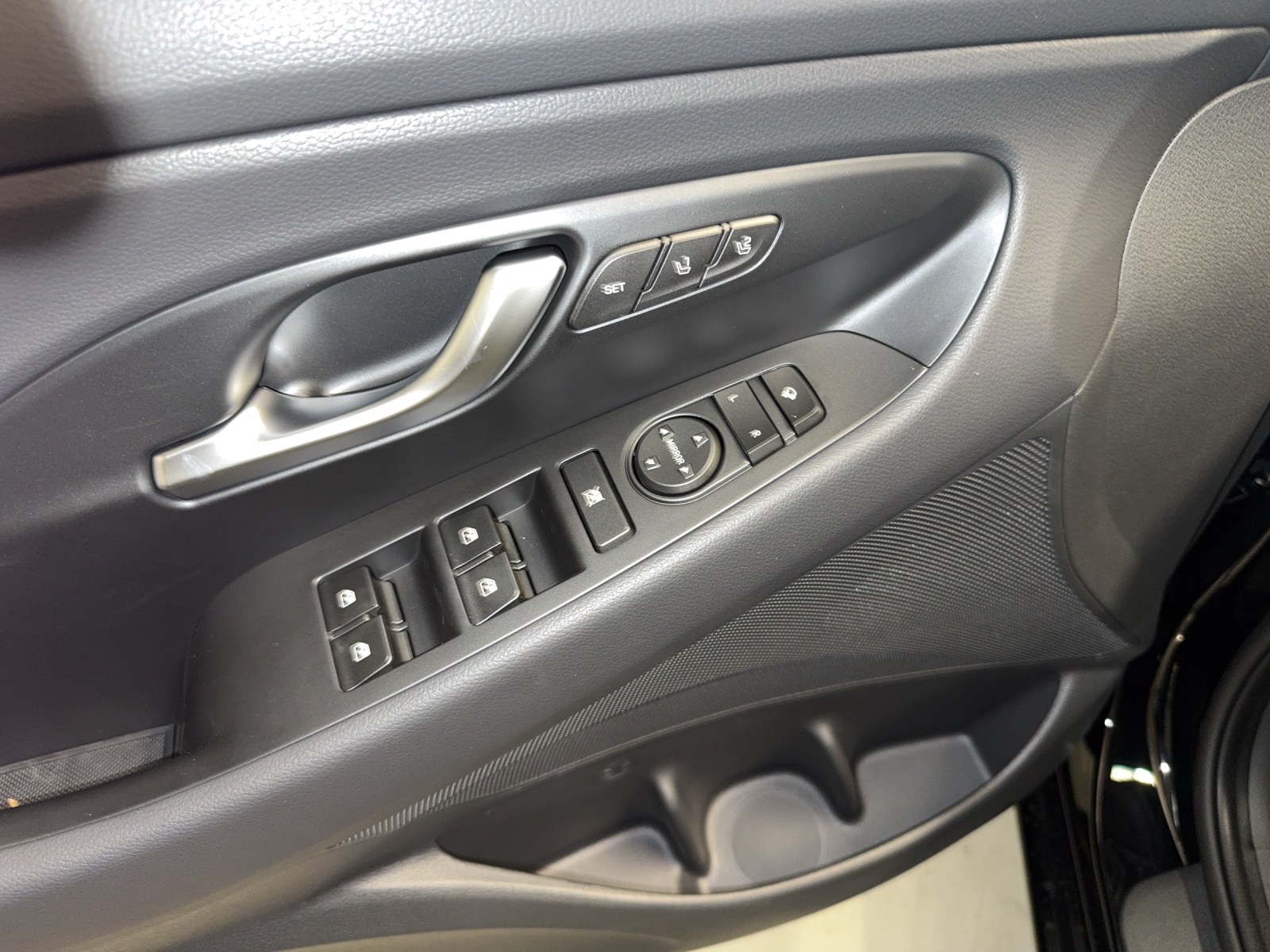 HYUNDAI i30 1.5 T-GDi Vertex 48V MH DCT-image-9