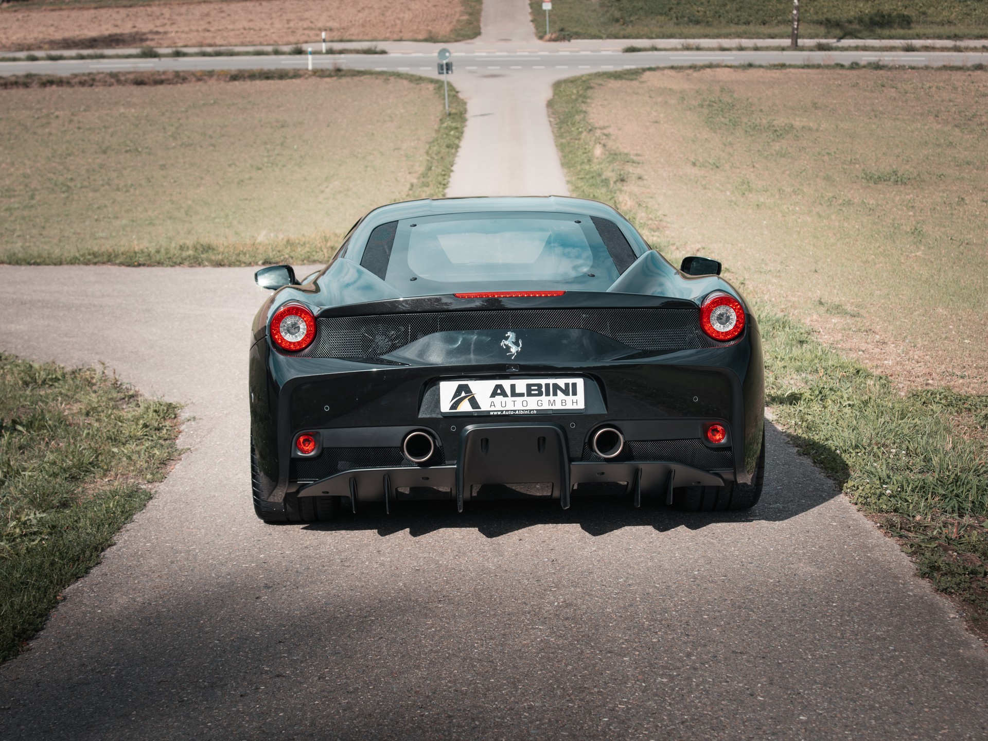 FERRARI 458 Speciale 4.5 V8-showroom-element-1