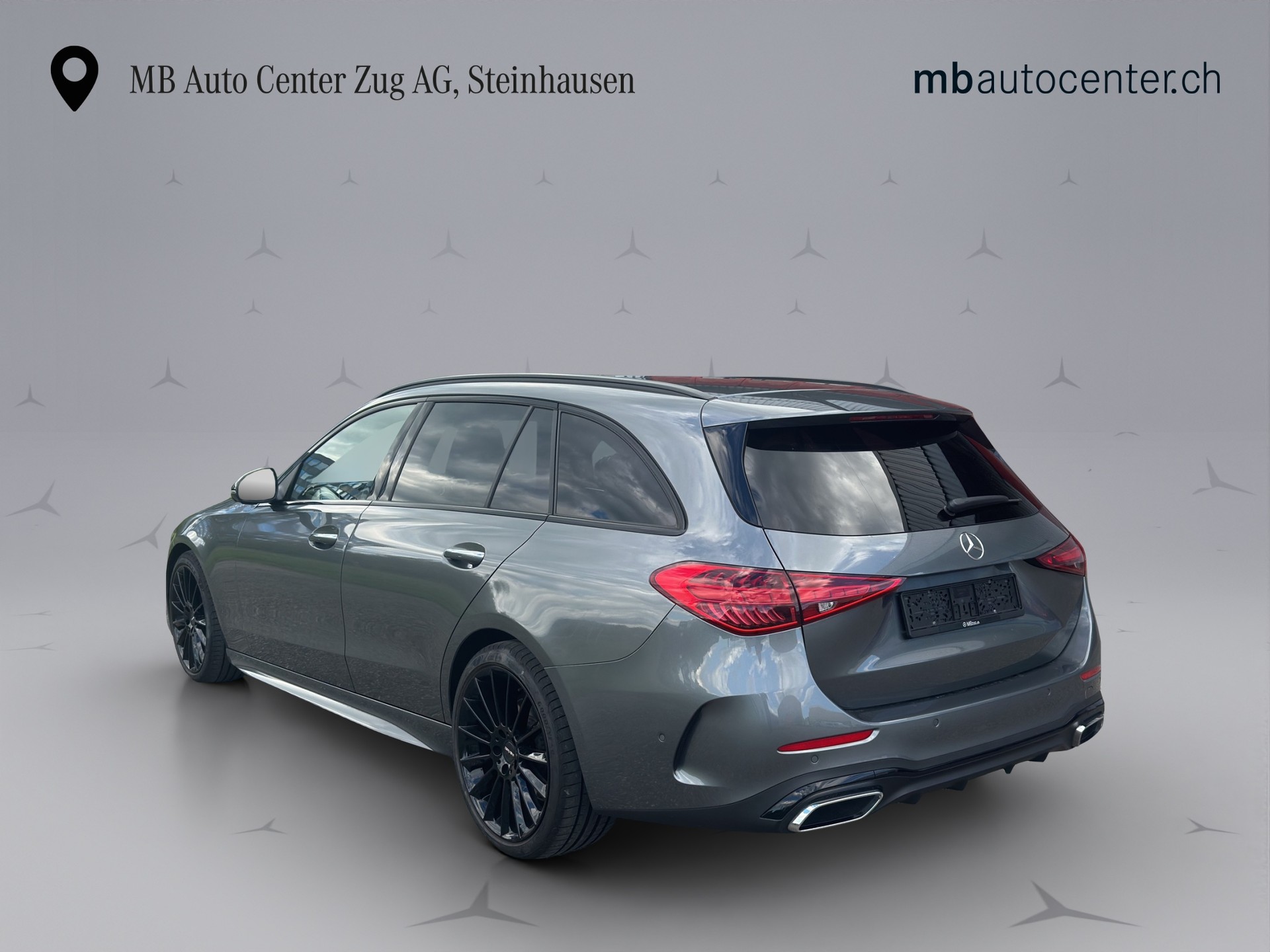 MERCEDES-BENZ C 220 d AMG Line 4matic Kombi-showroom-element-3
