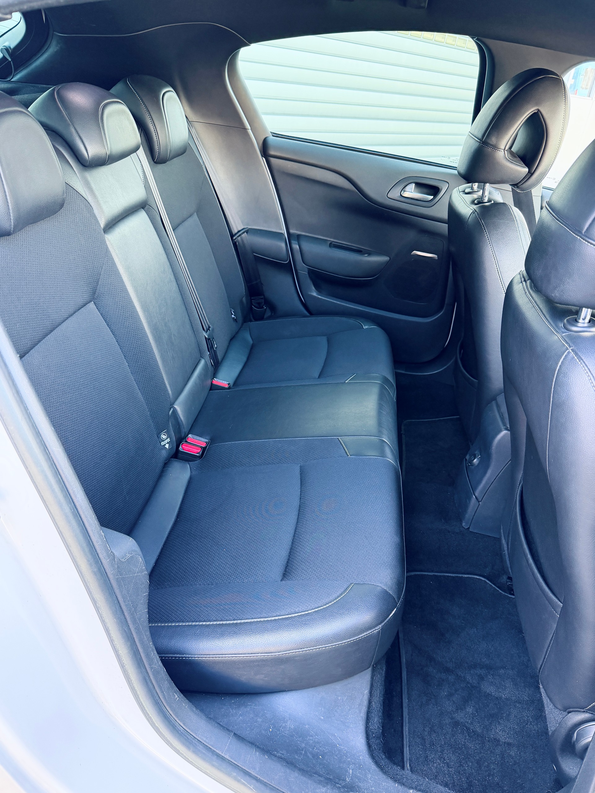 DS AUTOMOBILES DS4 1.6 VTi Dark Top-image-13