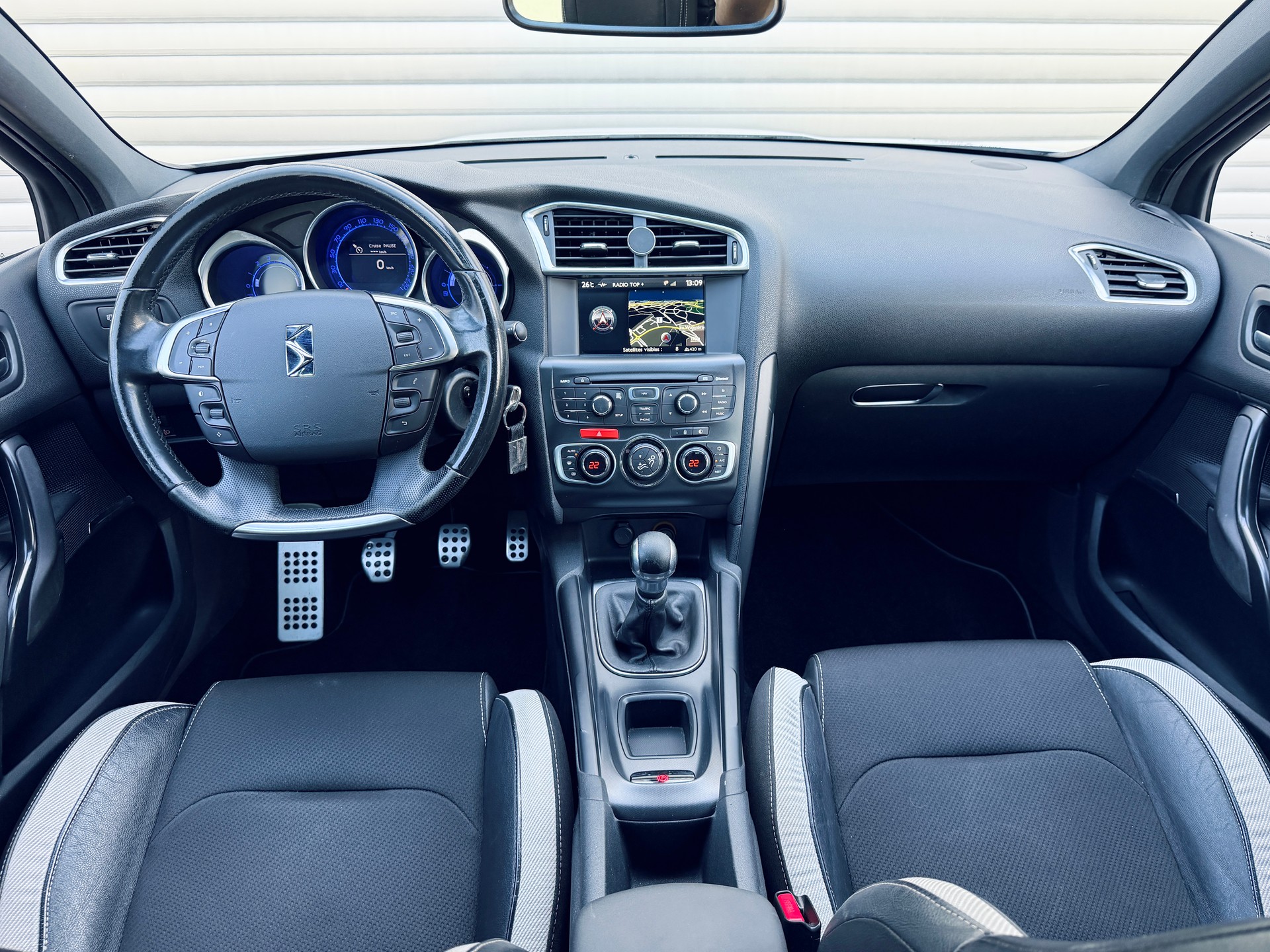 DS AUTOMOBILES DS4 1.6 VTi Dark Top-image-10