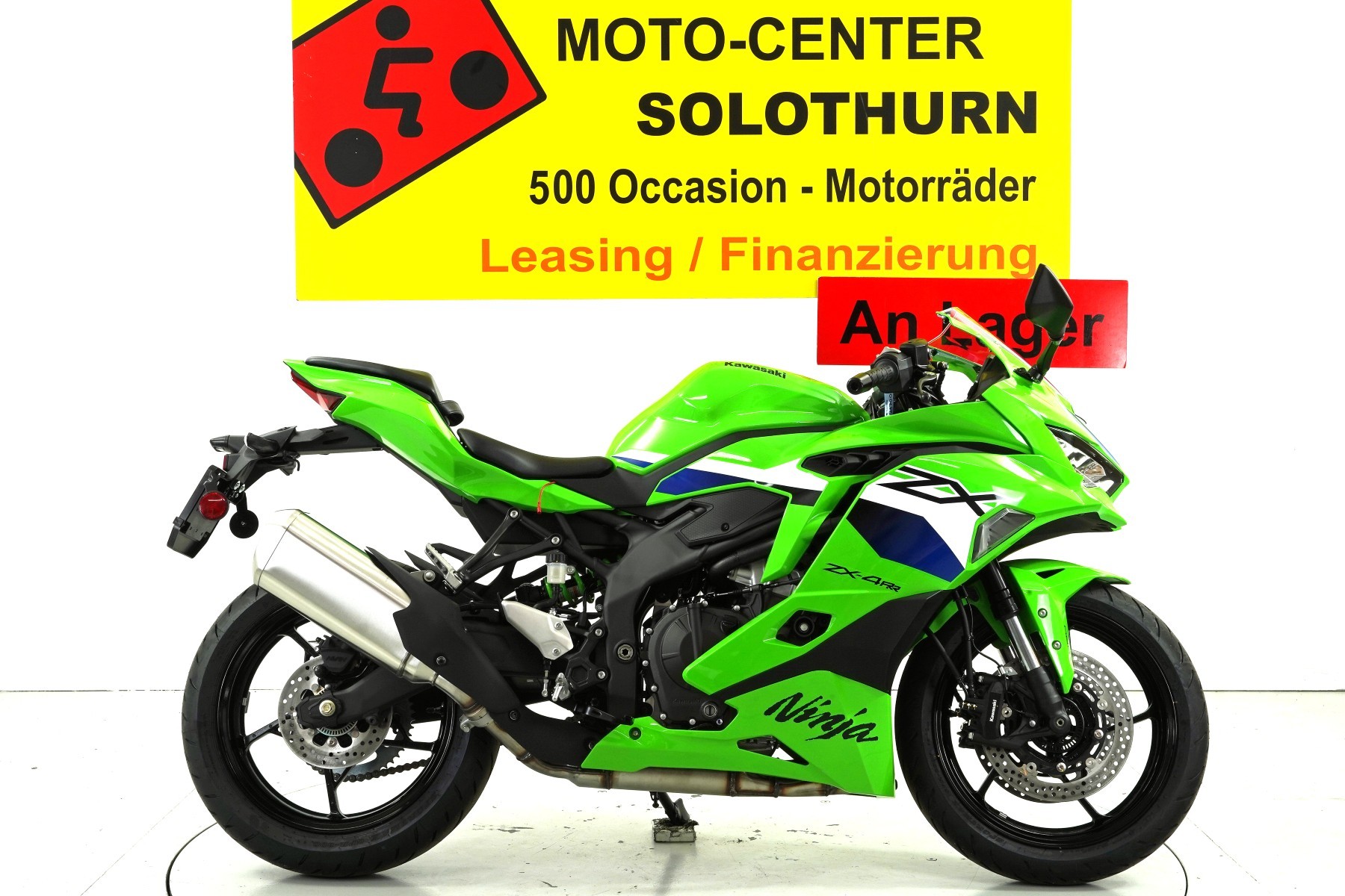 KAWASAKI Ninja ZX-4RR-image-0