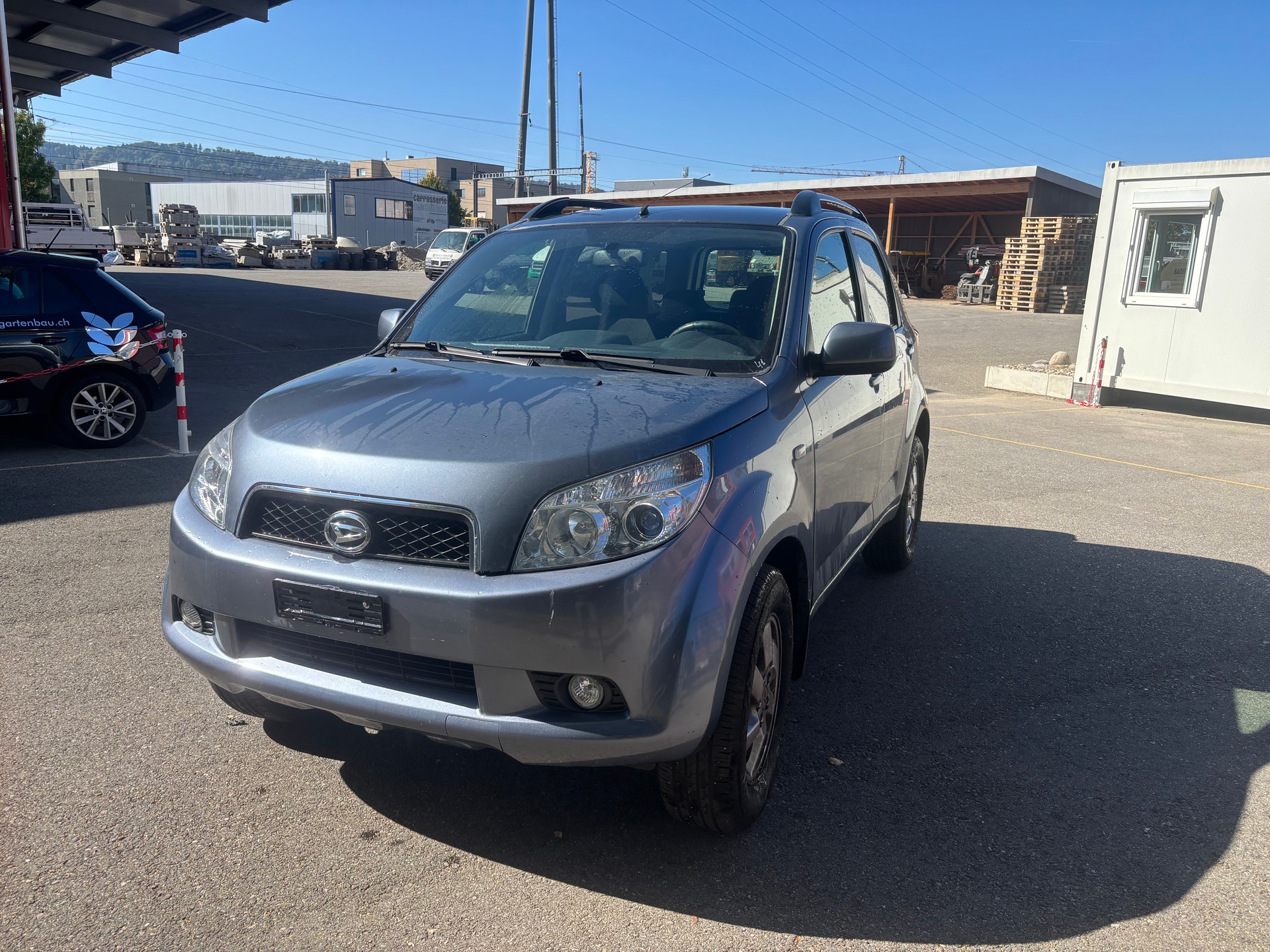 DAIHATSU Trevis 1.0