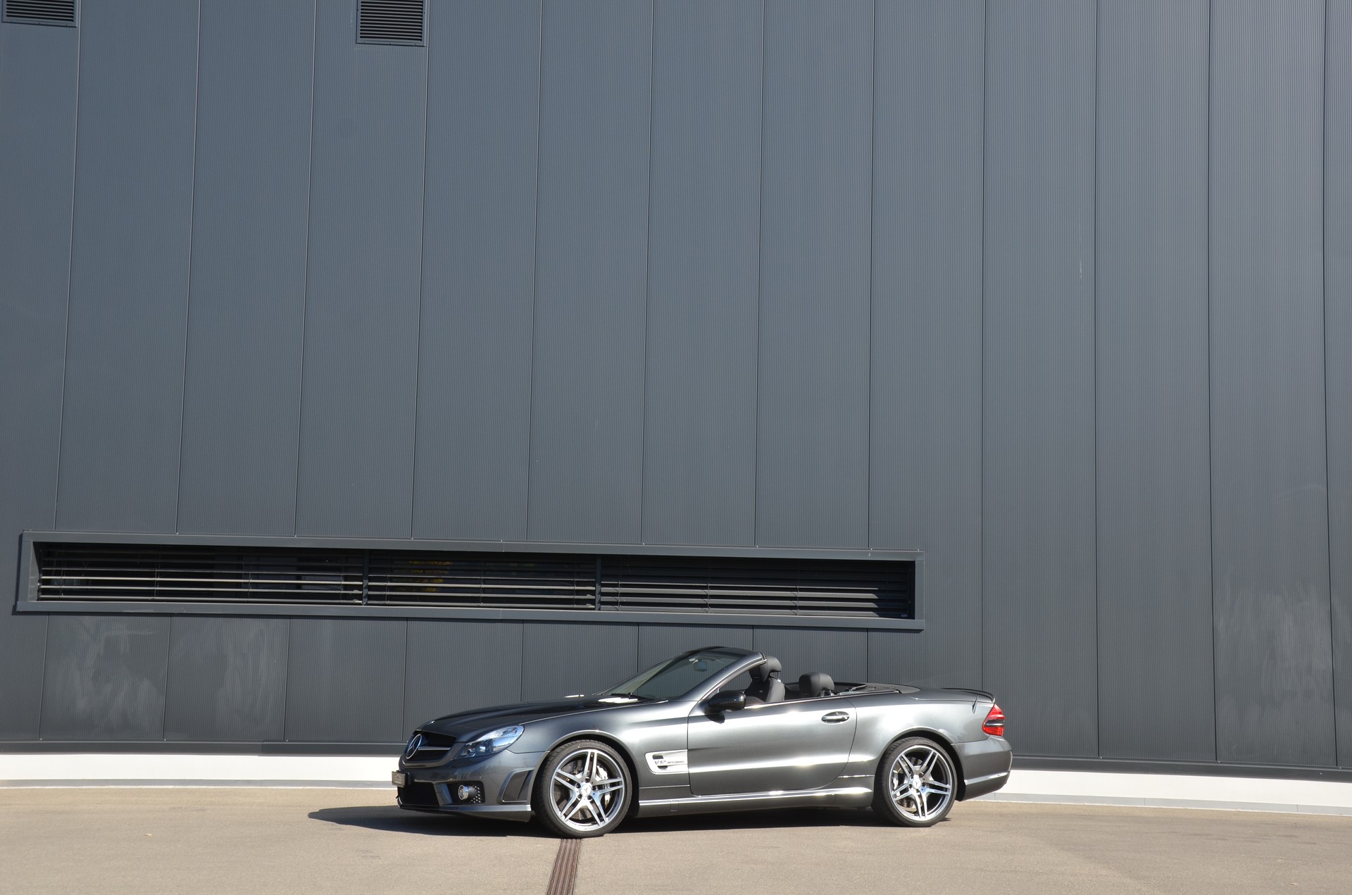 MERCEDES-BENZ SL 65 AMG Speedshift-showroom-element-3