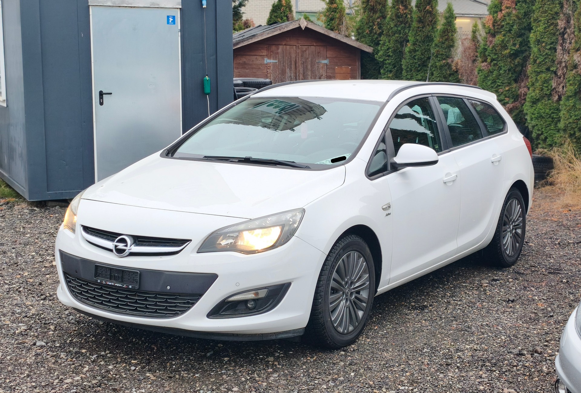 OPEL Astra SportsTourer 1.4i 16V Turbo Sport