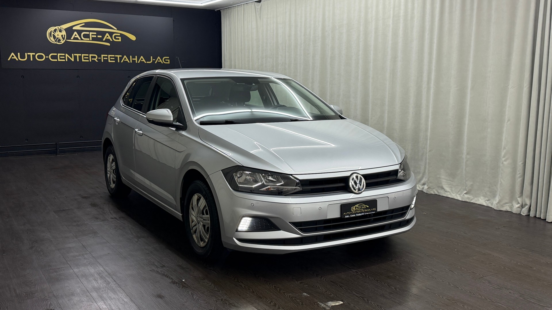 VW Polo 1.0 TSI BMT Trendline-showroom-element-2