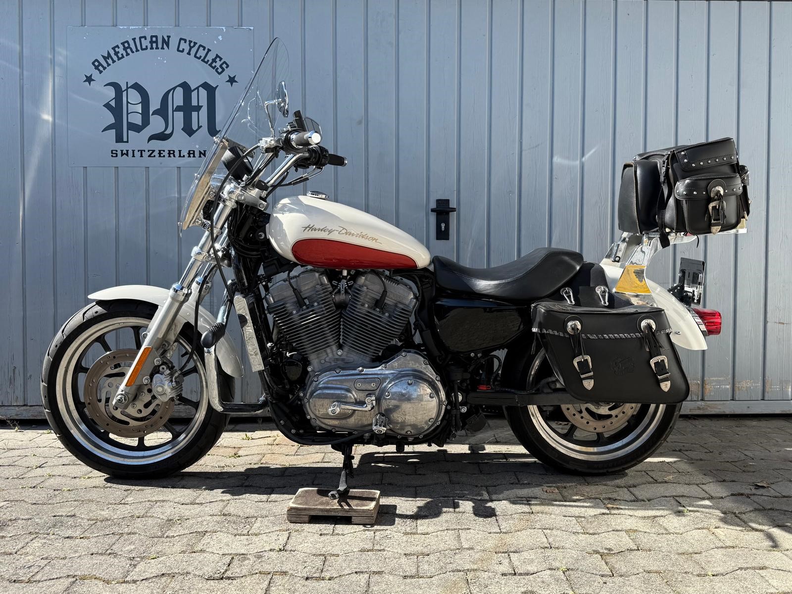 HARLEY-DAVIDSON XL883L-image-1