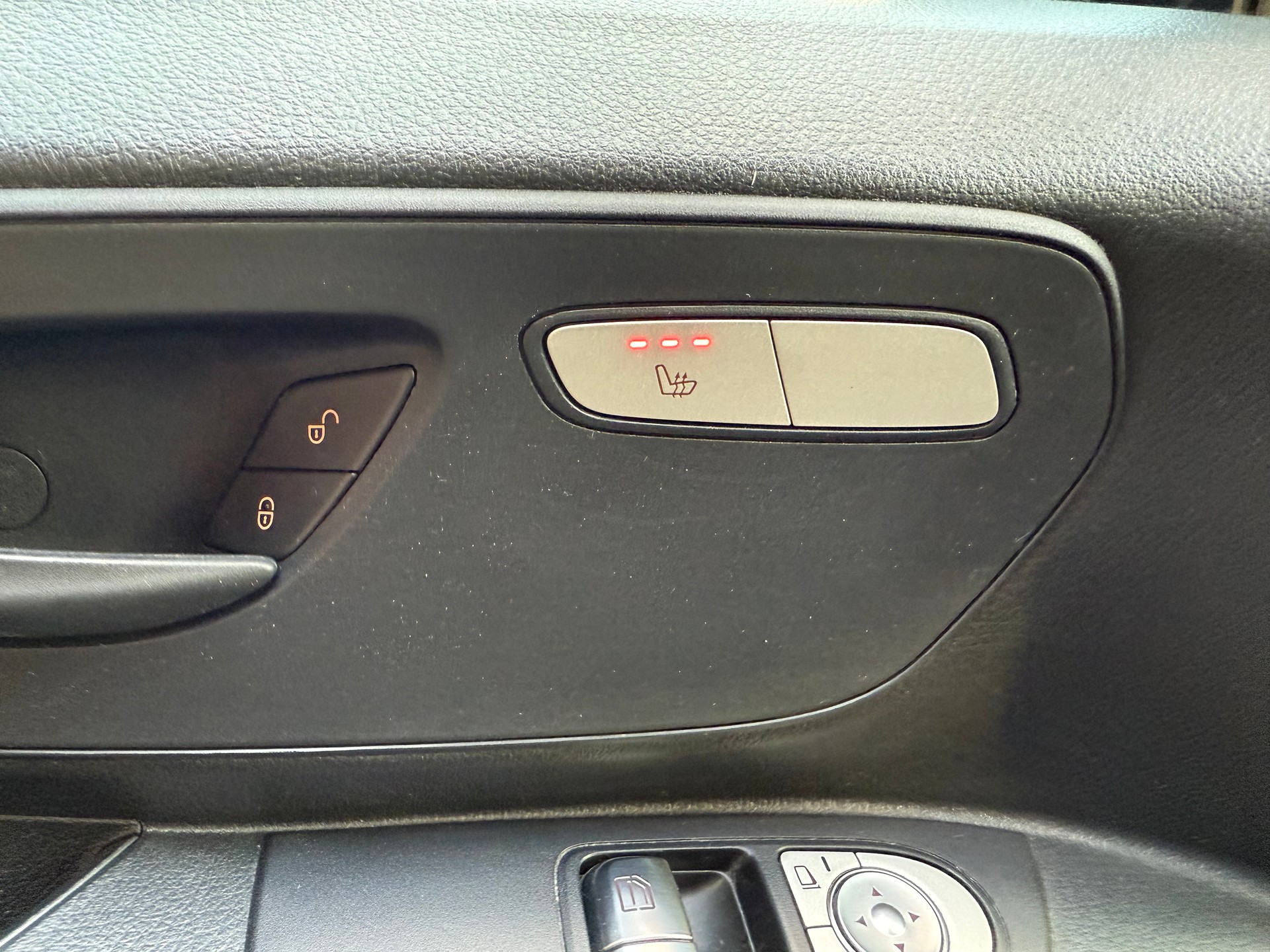MERCEDES-BENZ Vito 116 CDI Lang 9G-Tronic 4M Base-image-7