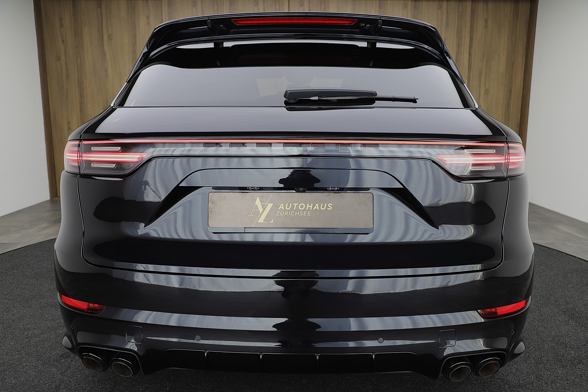 PORSCHE Cayenne GTS SportDesign Paket-image-3