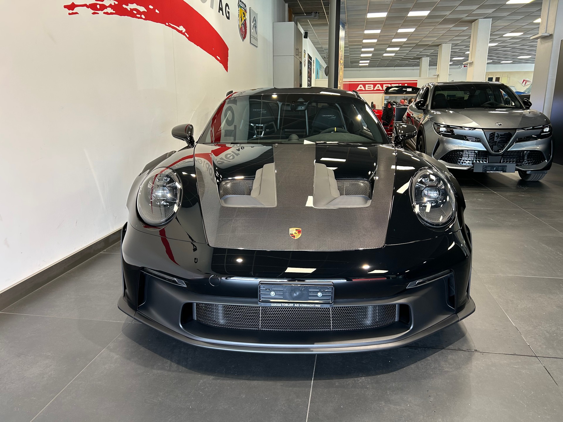 PORSCHE 911 GT3 RS-image-3