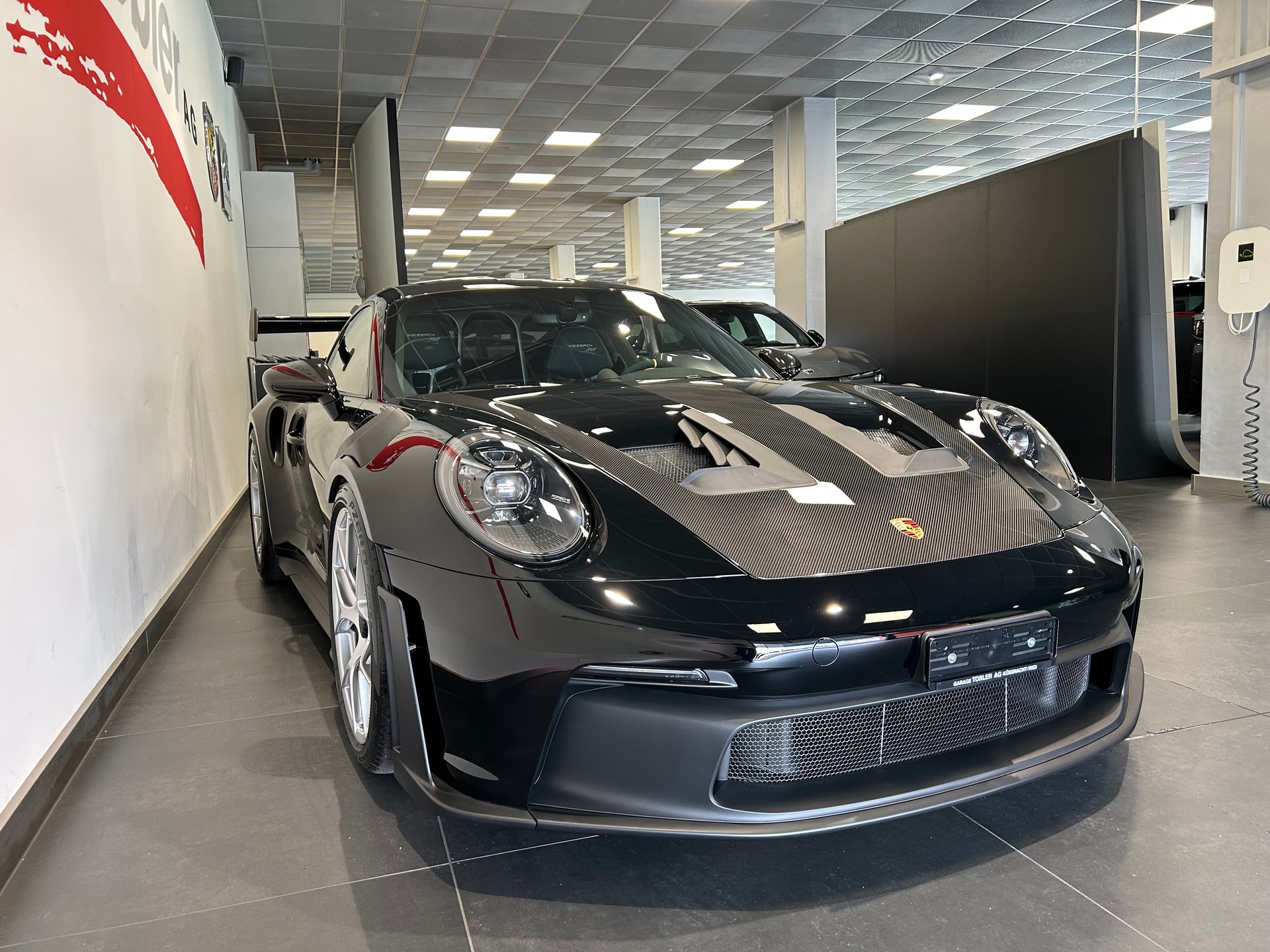 PORSCHE 911 GT3 RS-image-4