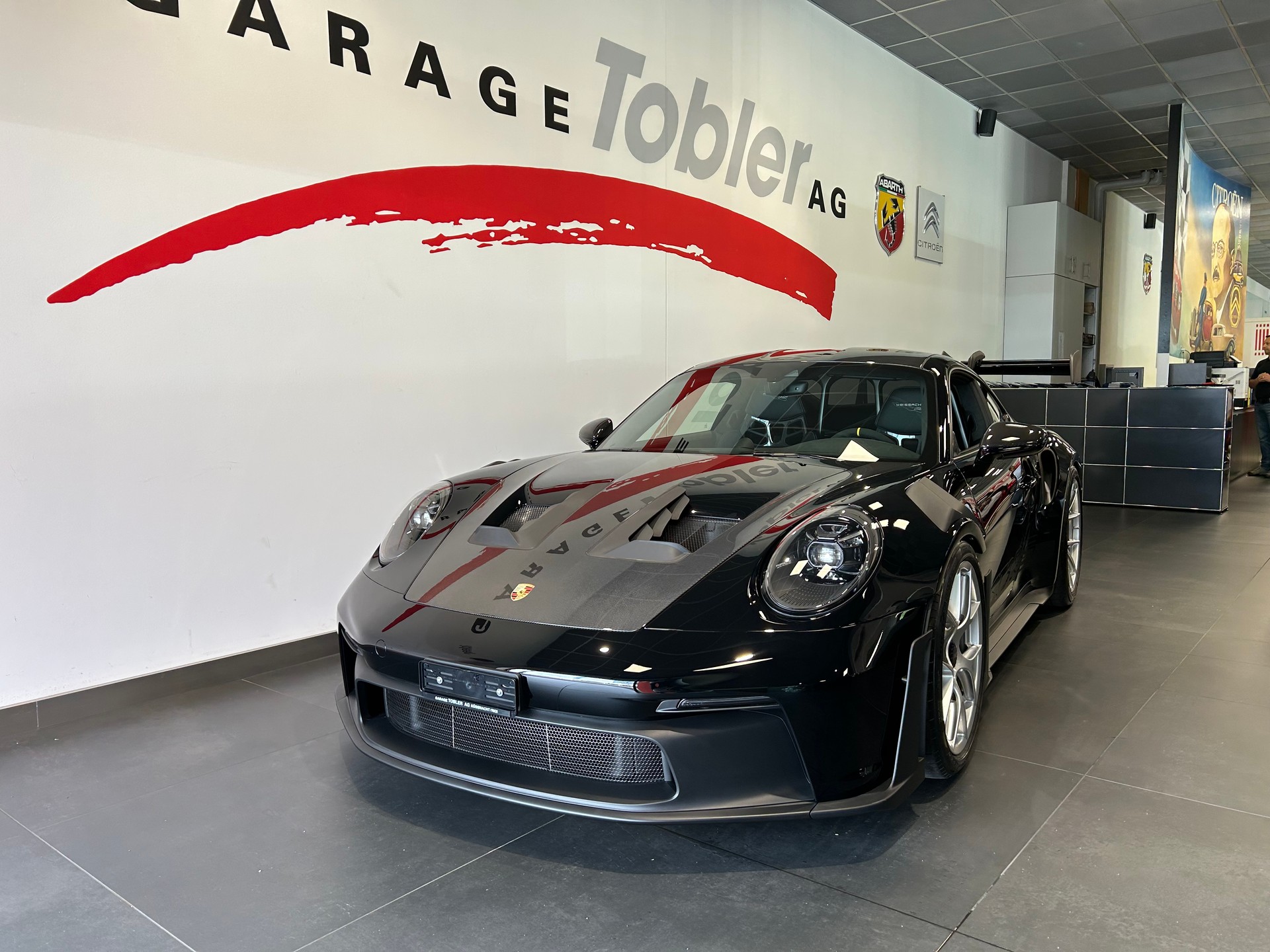 PORSCHE 911 GT3 RS-image-2
