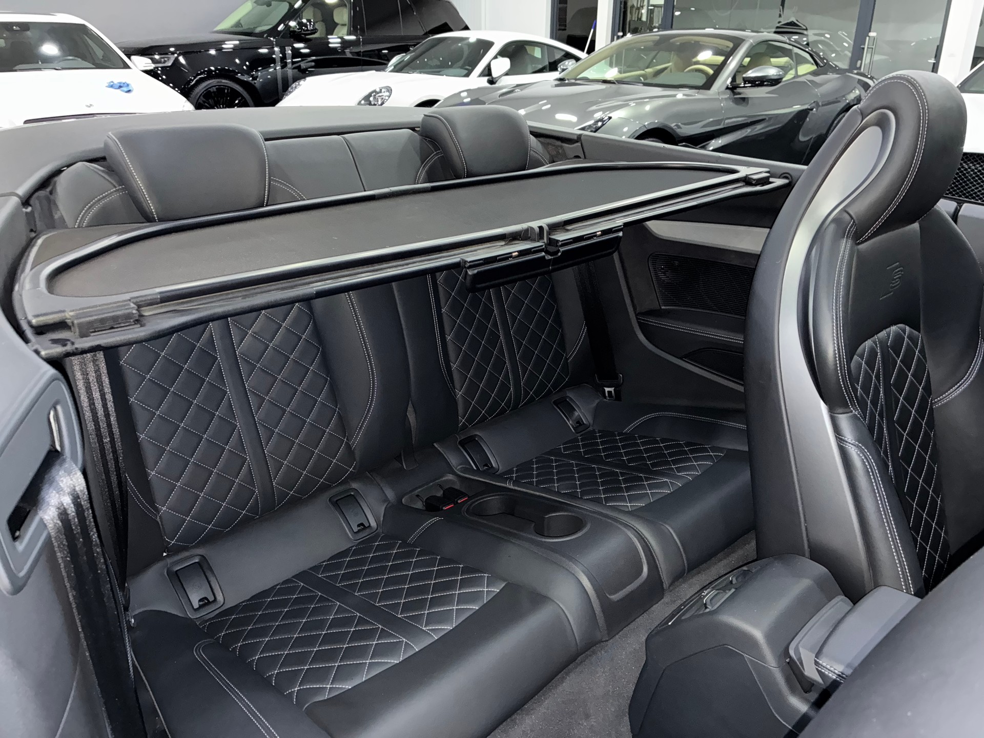 AUDI S5 Cabriolet 3.0 TFSI quattro tiptronic-image-14