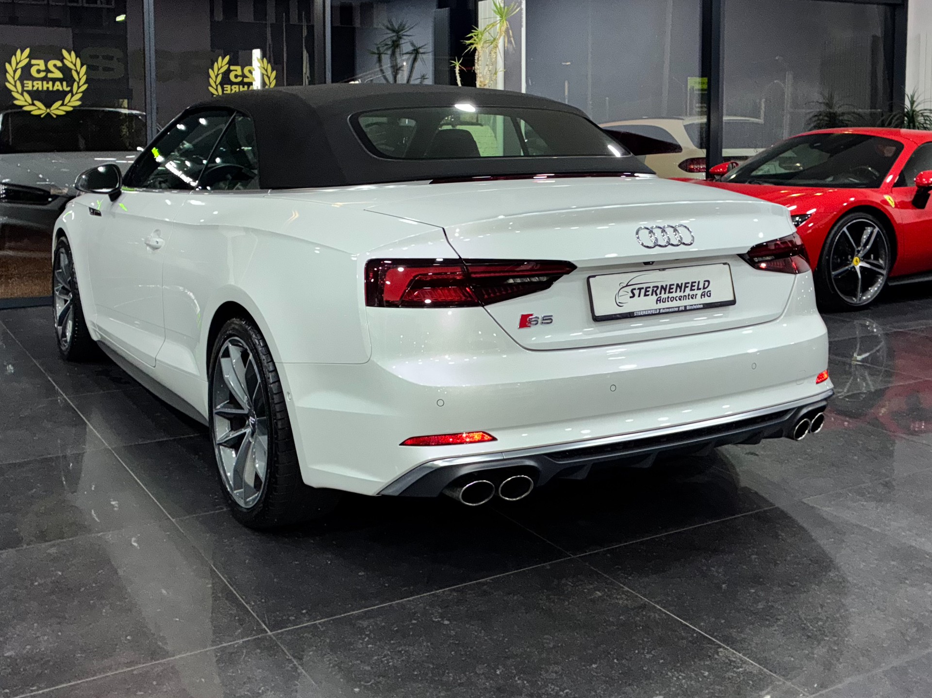 AUDI S5 Cabriolet 3.0 TFSI quattro tiptronic-image-8