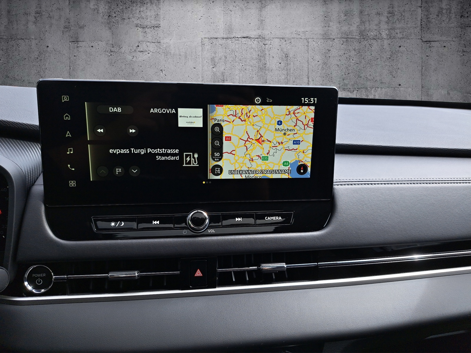 MITSUBISHI Outlander 2.4 PHEV Instyle 4x4-image-12
