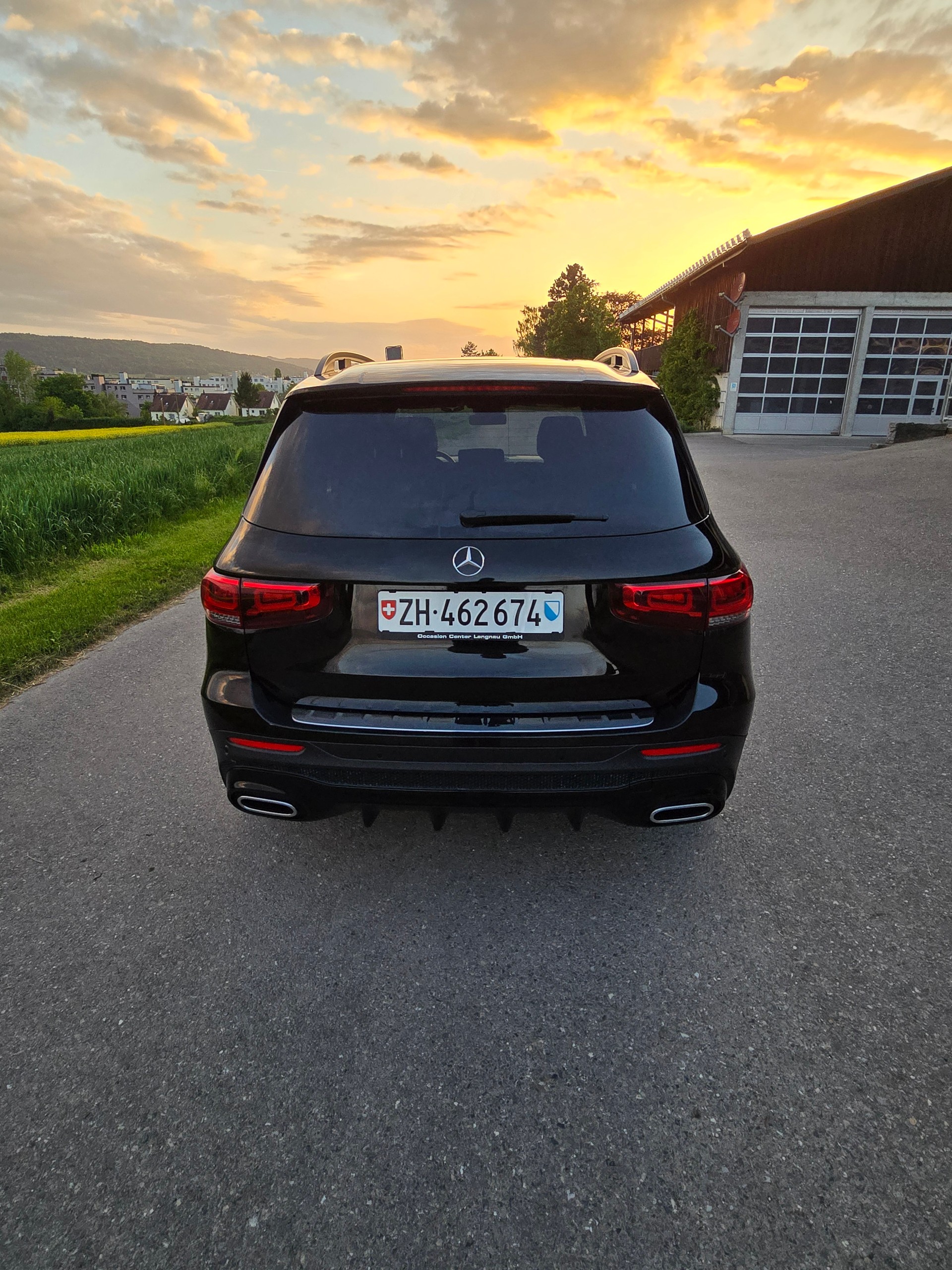 MERCEDES-BENZ GLB 200 d 4Matic AMG Line 8G-Tronic-image-6