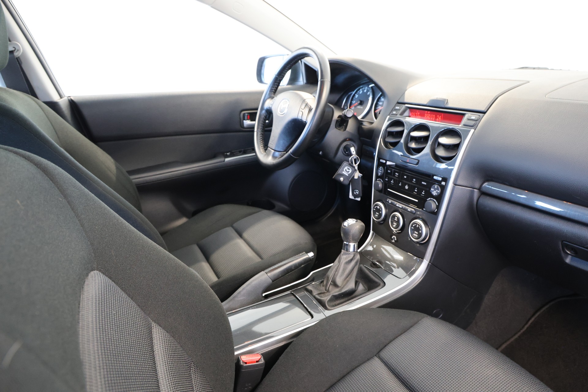 MAZDA 6 2.0 16V Exclusive-image-11