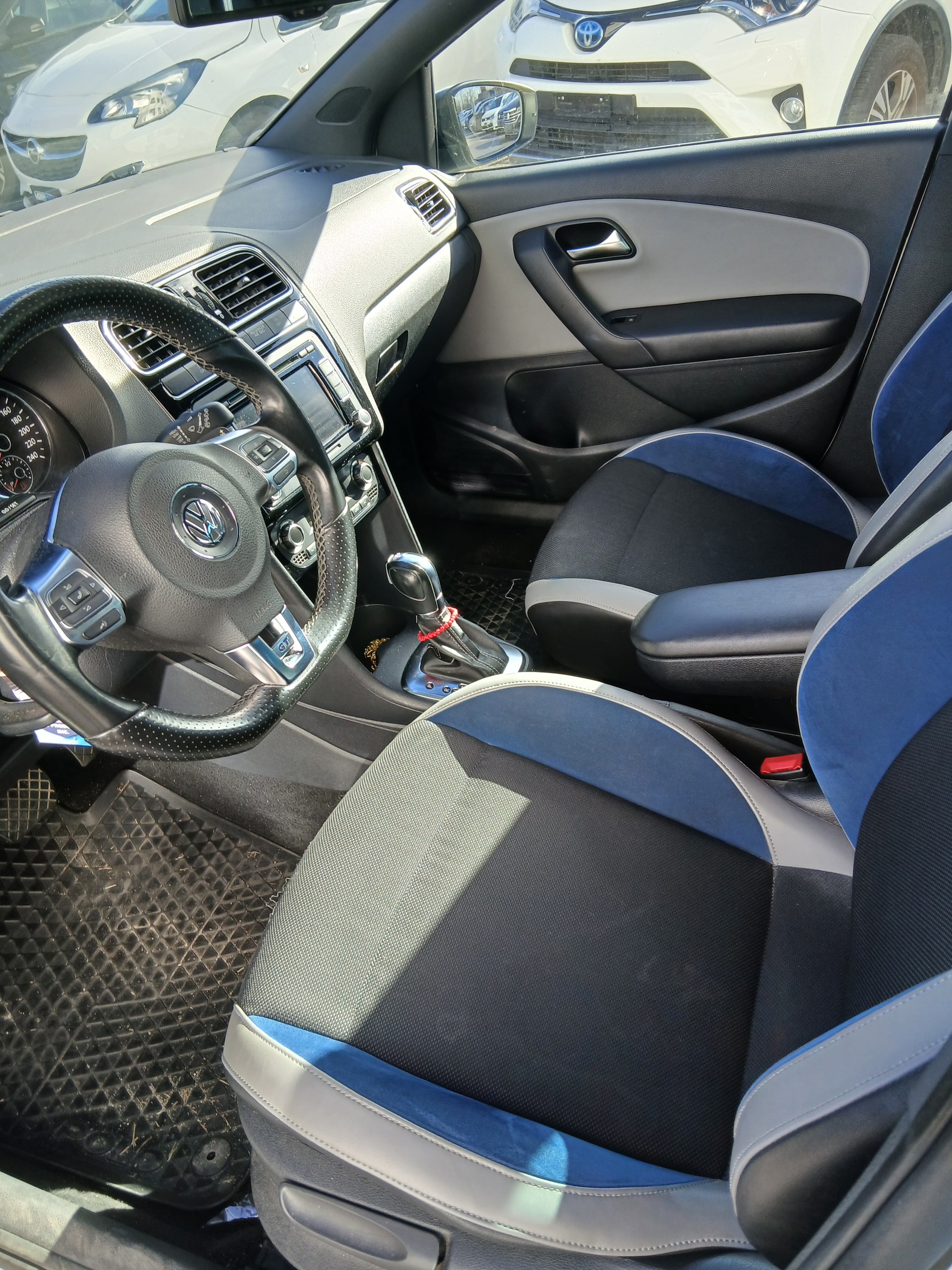 VW Polo 1.4 TSI BlueGT DSG-image-6