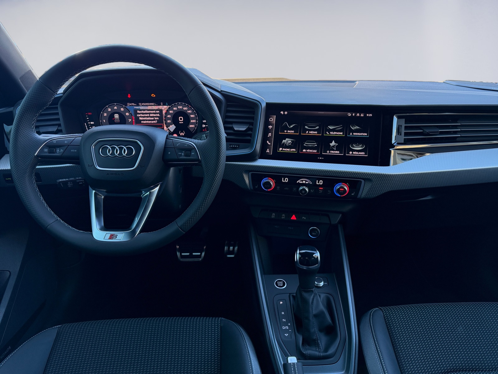 AUDI A1 Sportback 30 TFSI S Line Attraction S-tronic-image-7