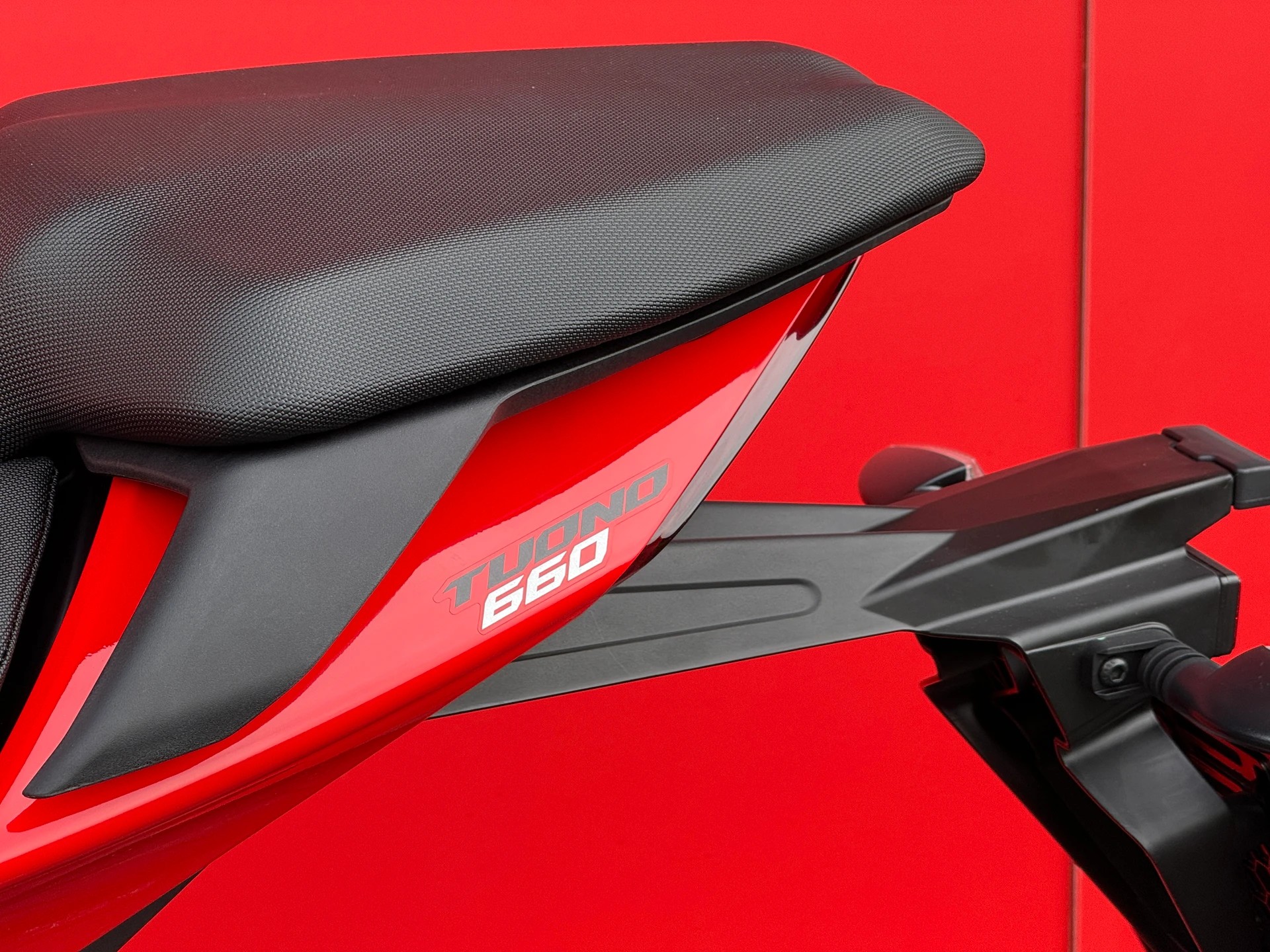 APRILIA Tuono 660-image-1