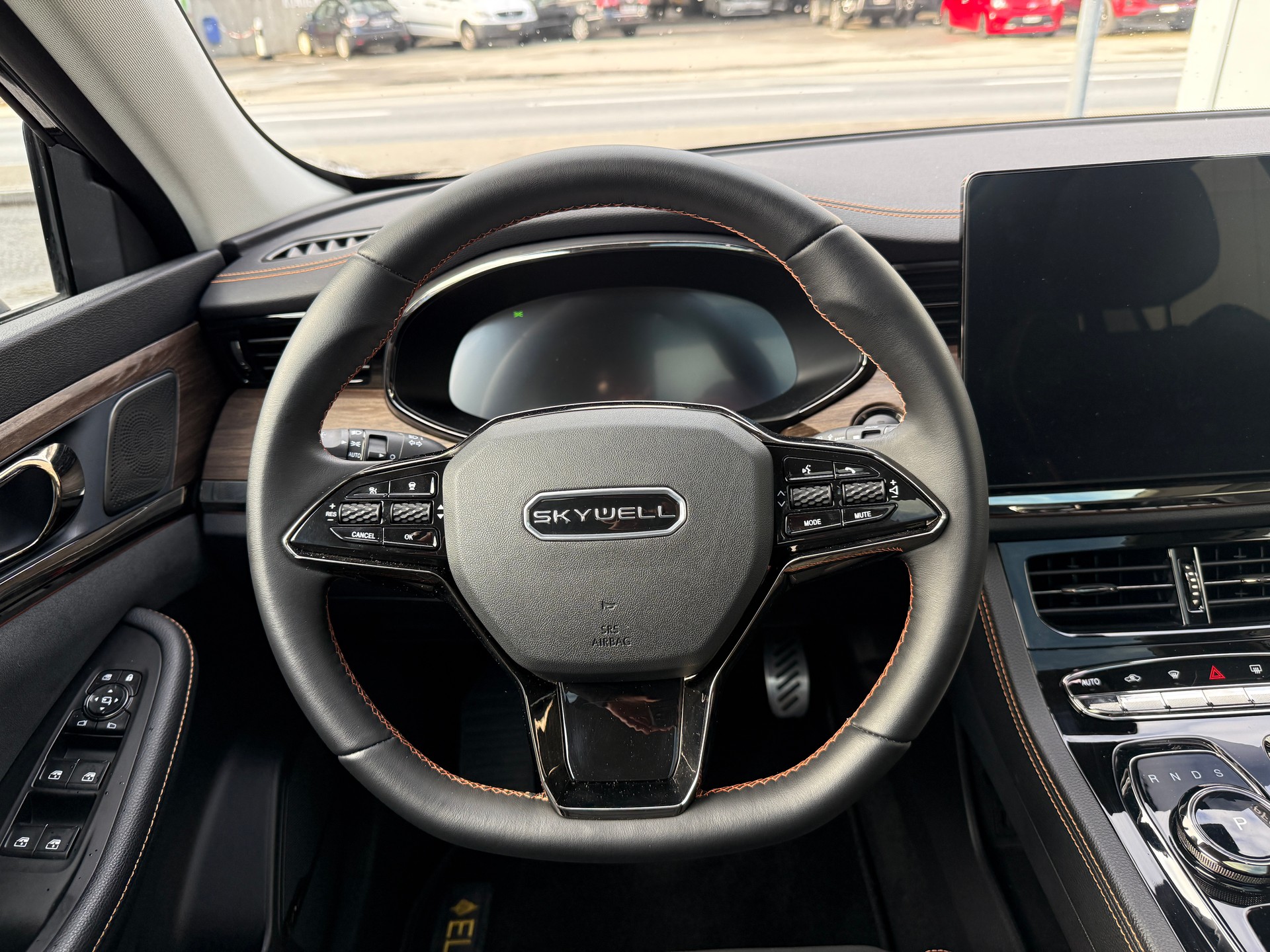 ELARIS BEO Premium 86kWh *VORFÜHRWAGEN* TOP LEASING 298.- MTL *-image-17