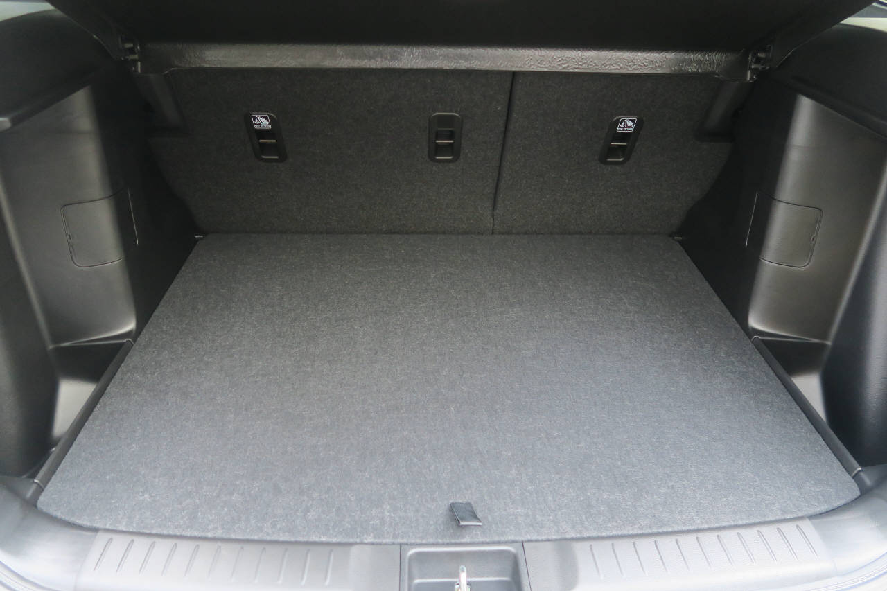 SUZUKI Vitara 1.4 T Sakura Top Hybrid 4x4-image-15