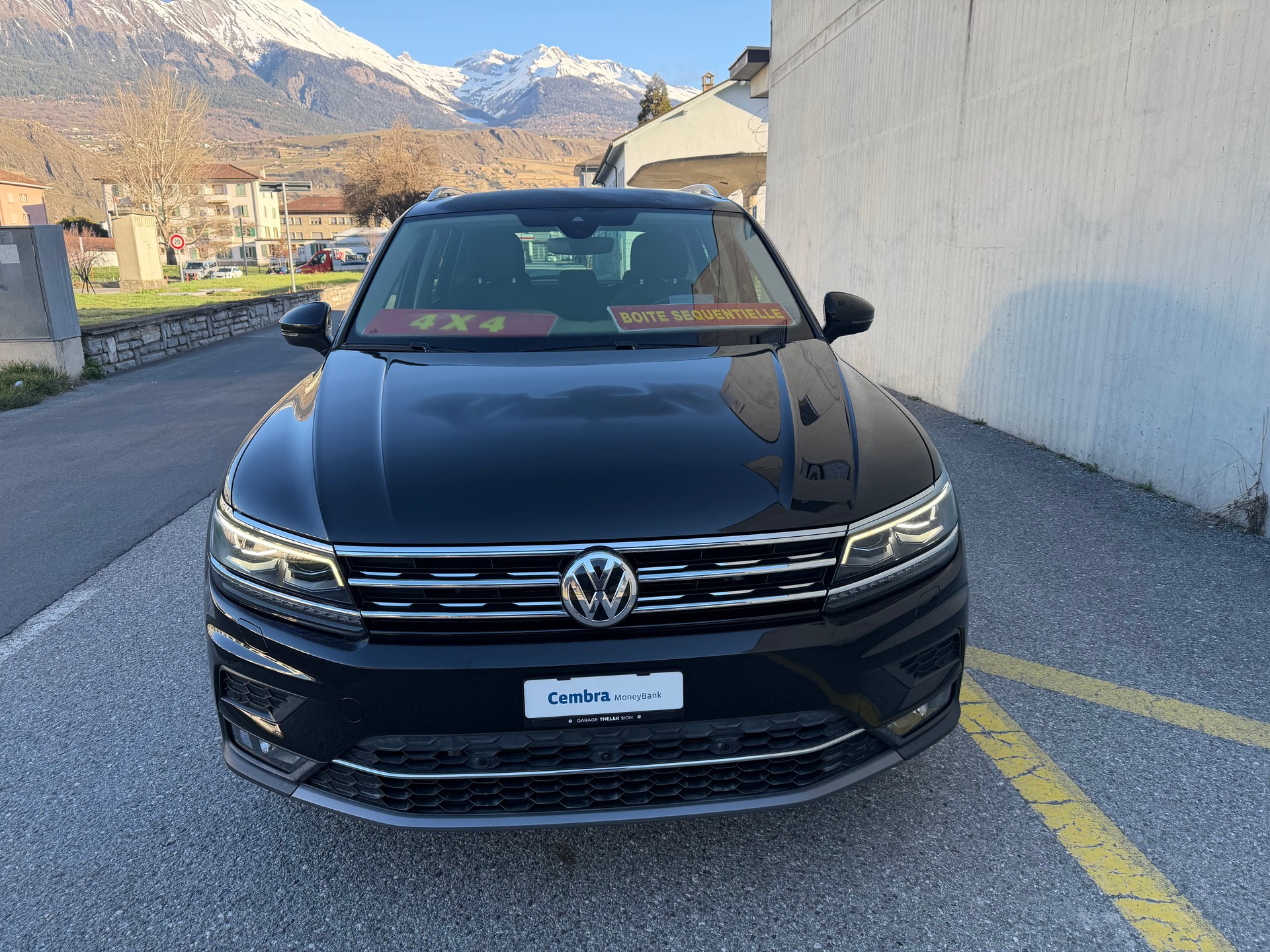 VW Tiguan 2.0TSI Highline 4Motion DSG-image-14
