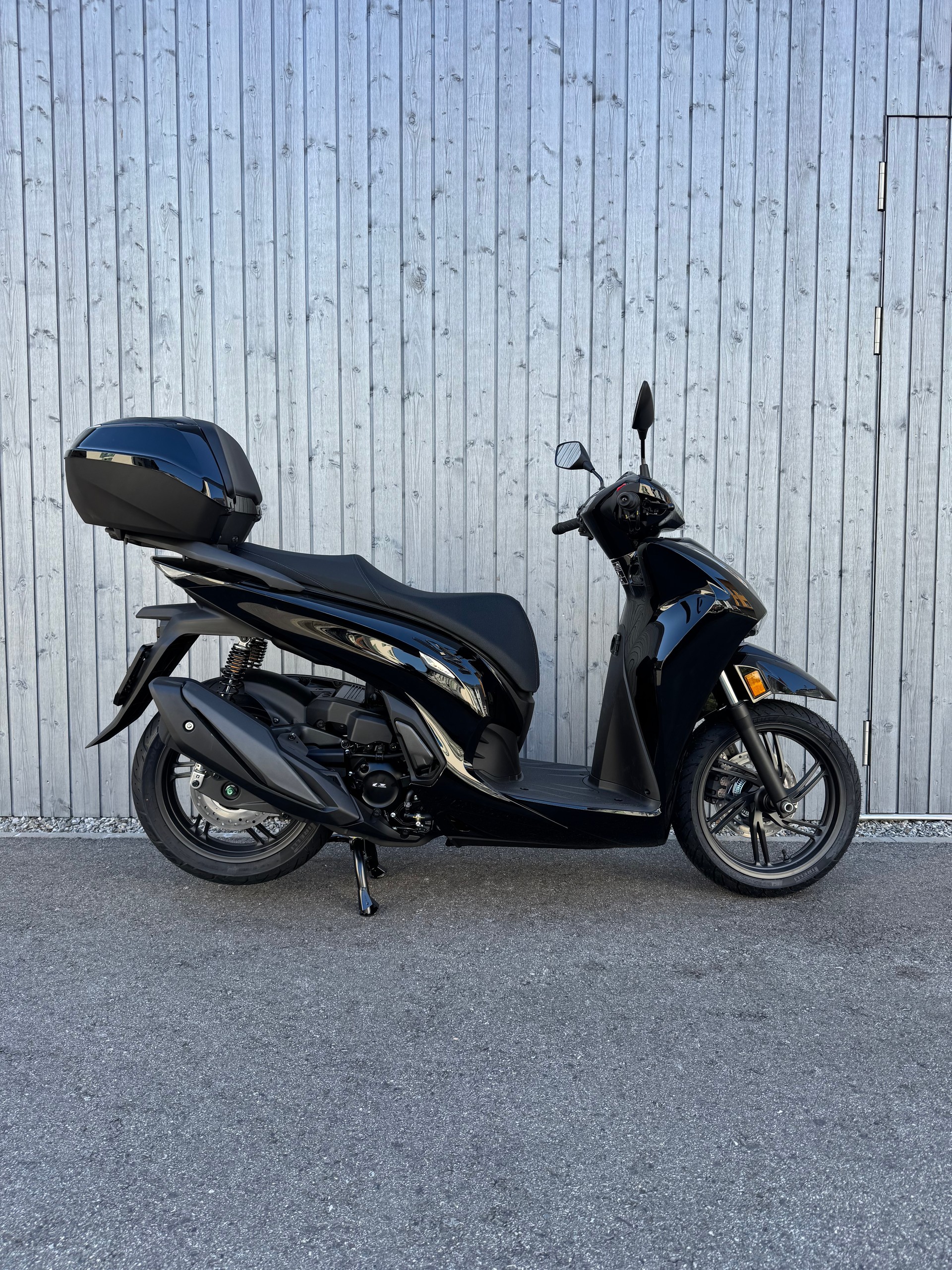 HONDA SH 350-image-0