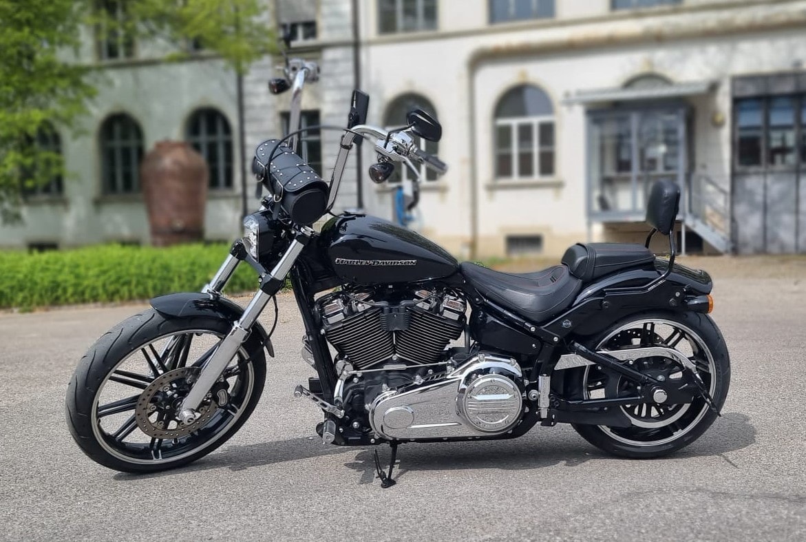 HARLEY-DAVIDSON FXBRS Breakout 114 ABS-image-3