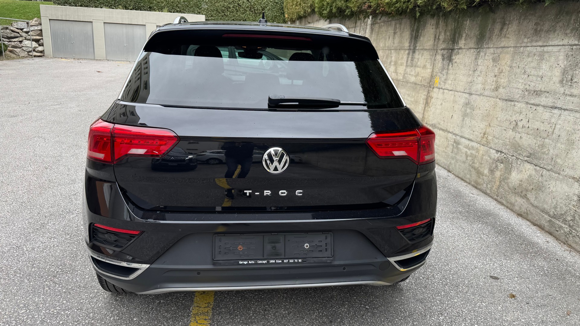 VW T-Roc 1.0 TSI Advance-image-4