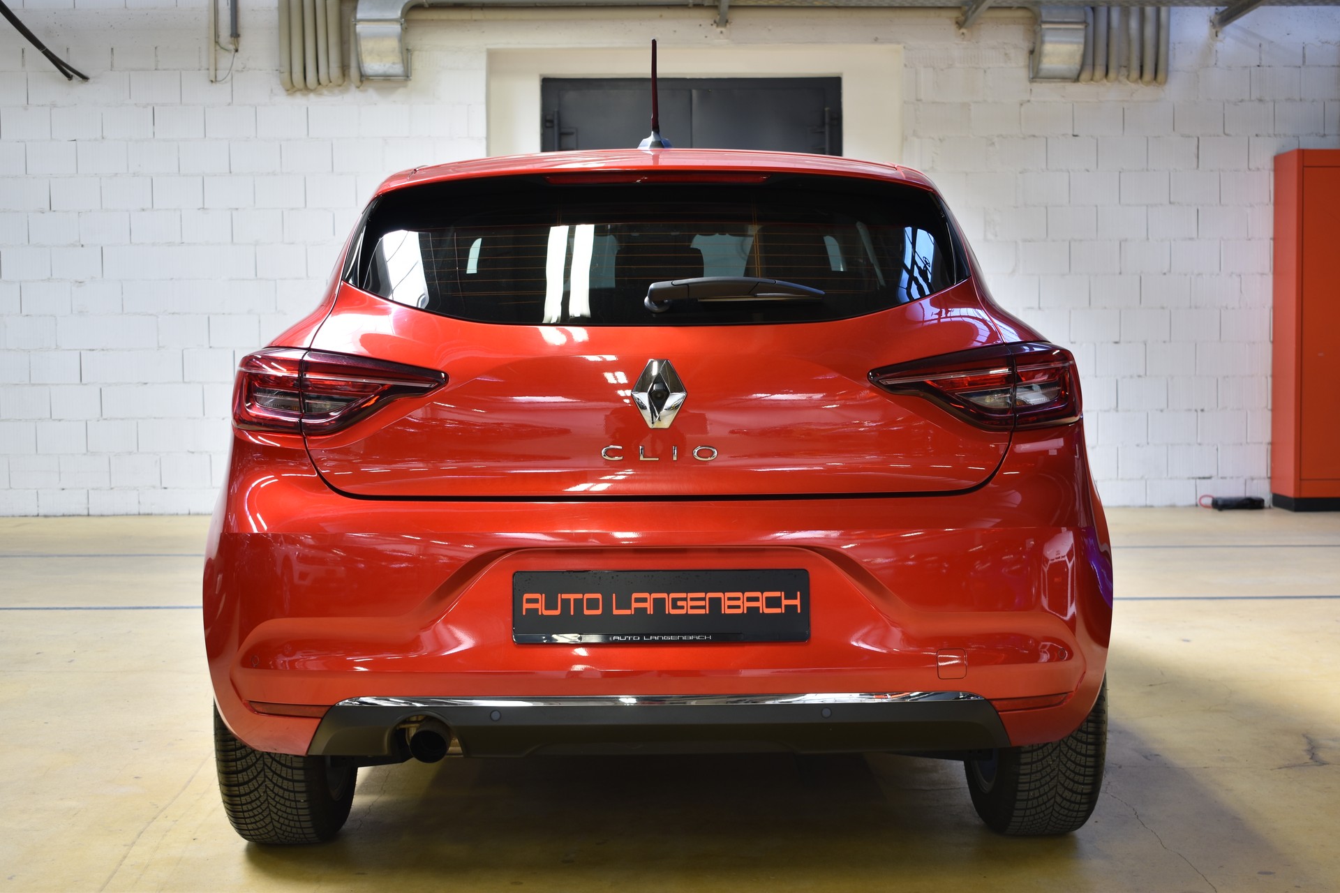 RENAULT RENAULT Clio 1.0 TCe 100 Intens - FaceLift Modell 2020 - 101PS-showroom-element-2