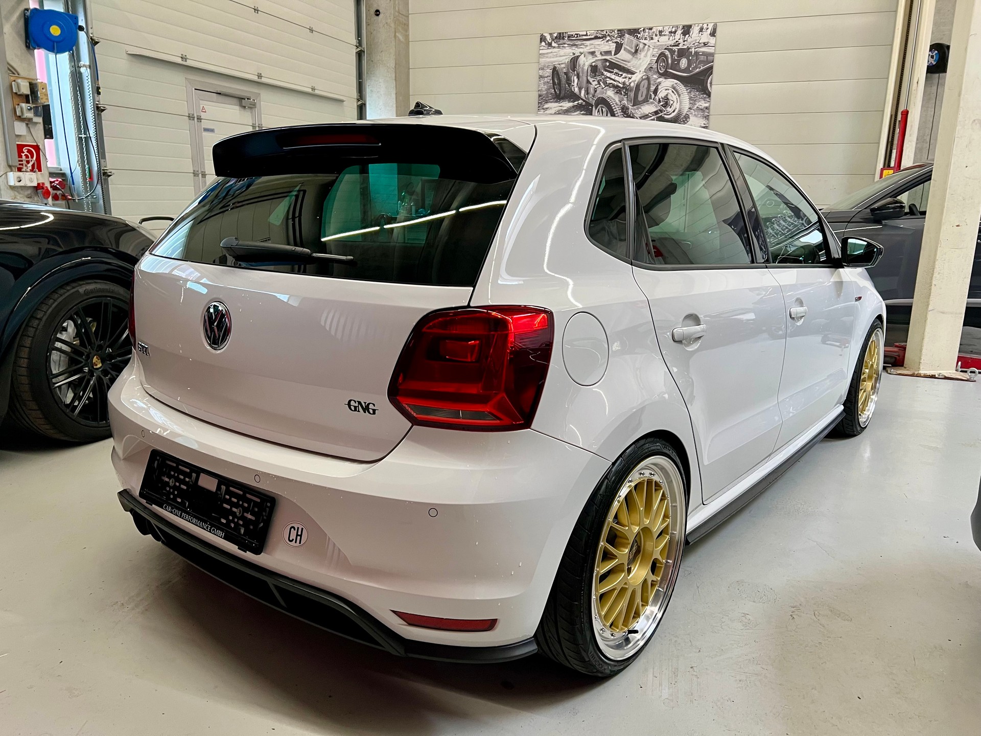 VW Polo 1.8 TSI GTI DSG-showroom-element-3