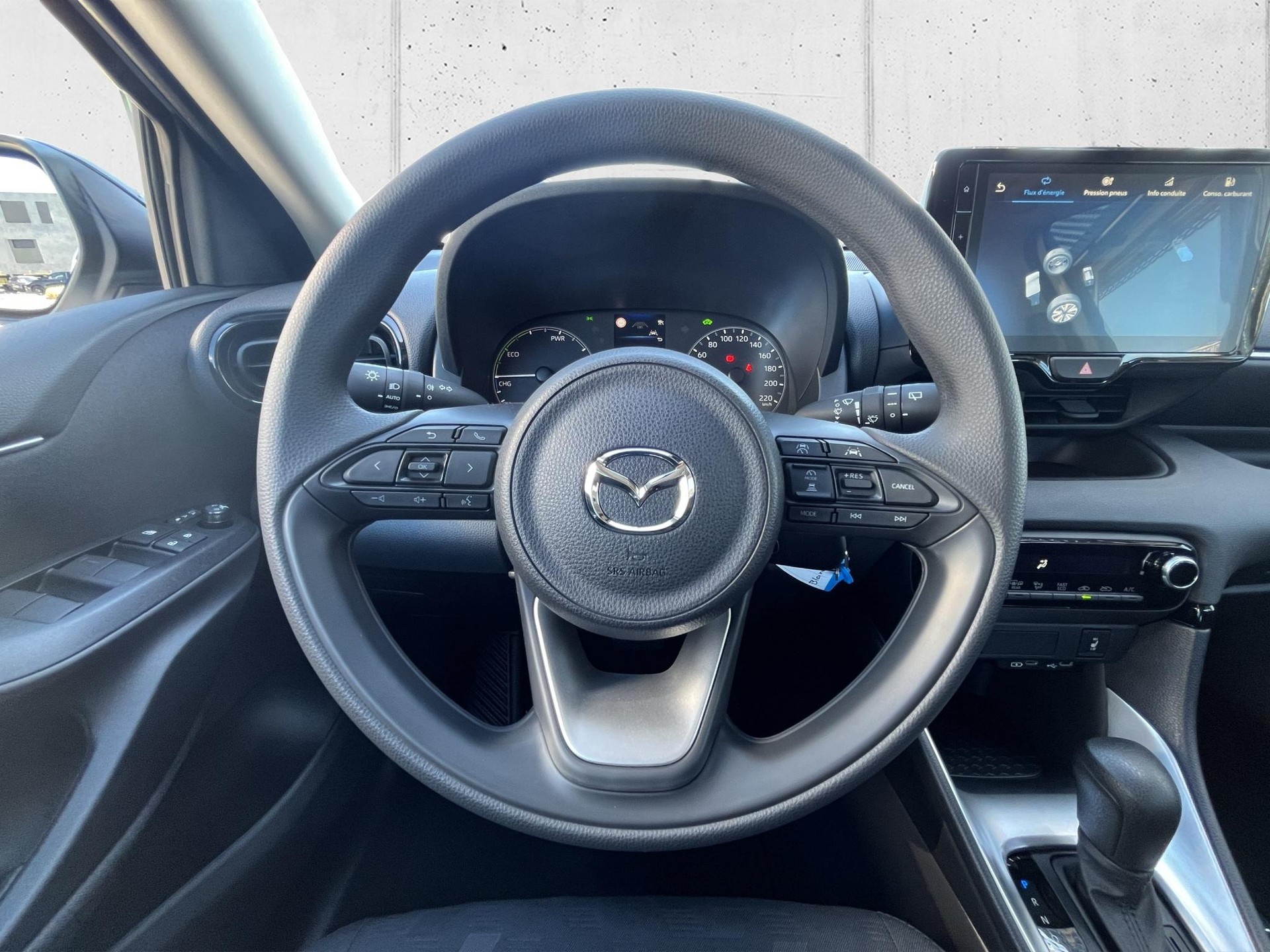 MAZDA 2 1.5 Hybrid Prime-Line-image-9