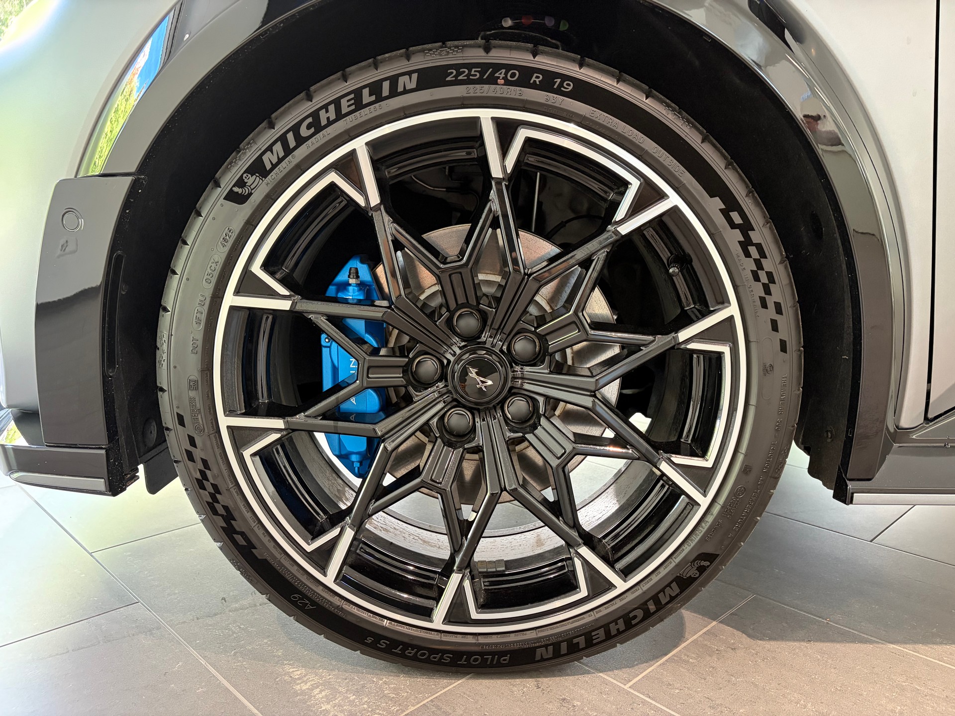 ALPINE A290 220 52kWh GT Performance-image-16