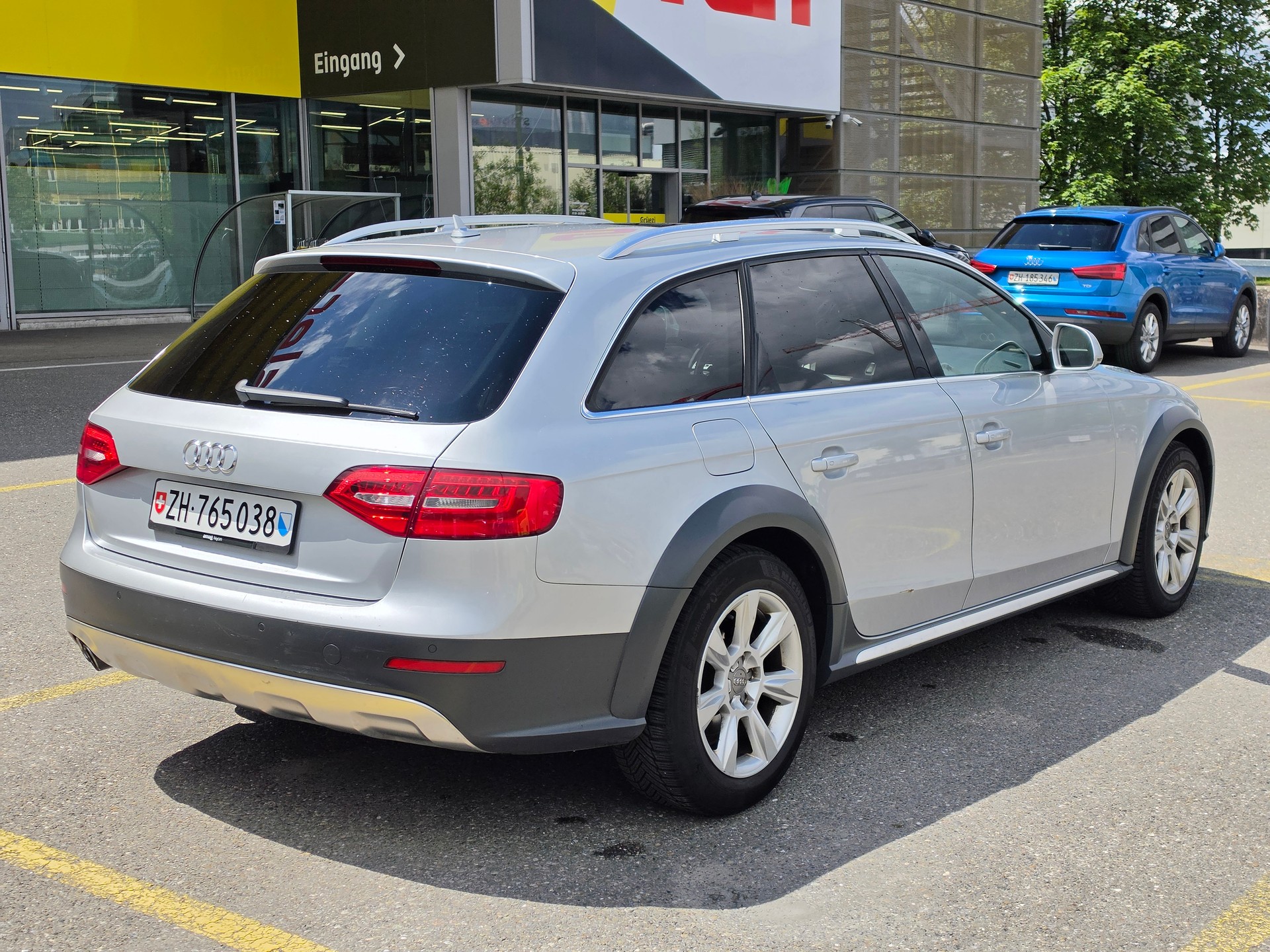 AUDI A4 Allroad 2.0 TDI 177 PS-image-3