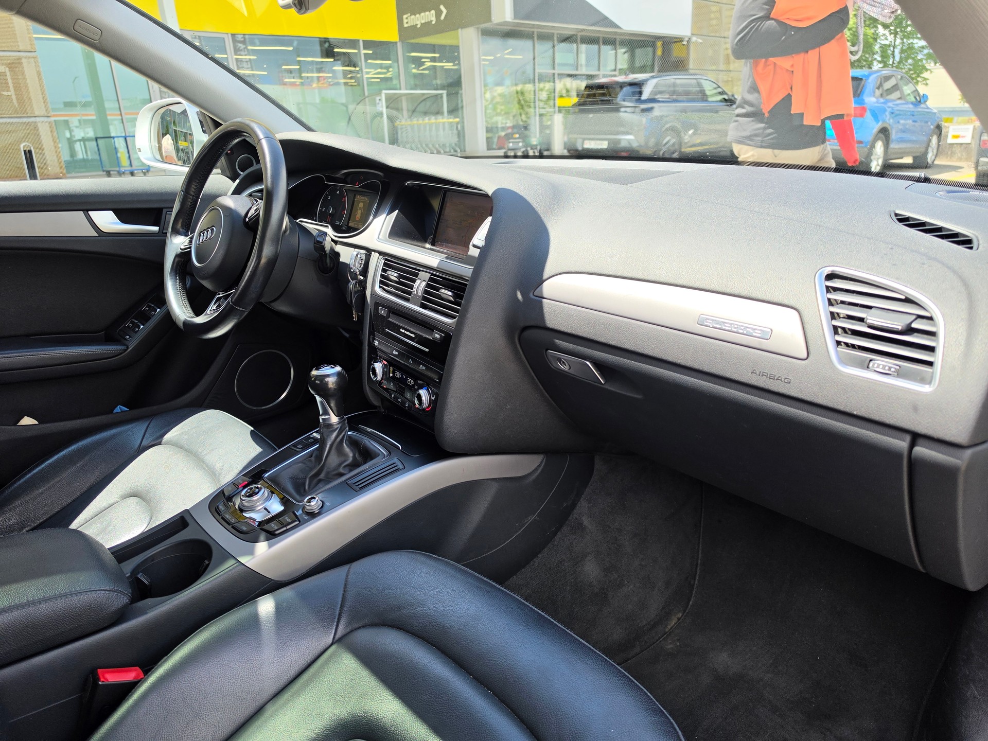 AUDI A4 Allroad 2.0 TDI 177 PS-image-10