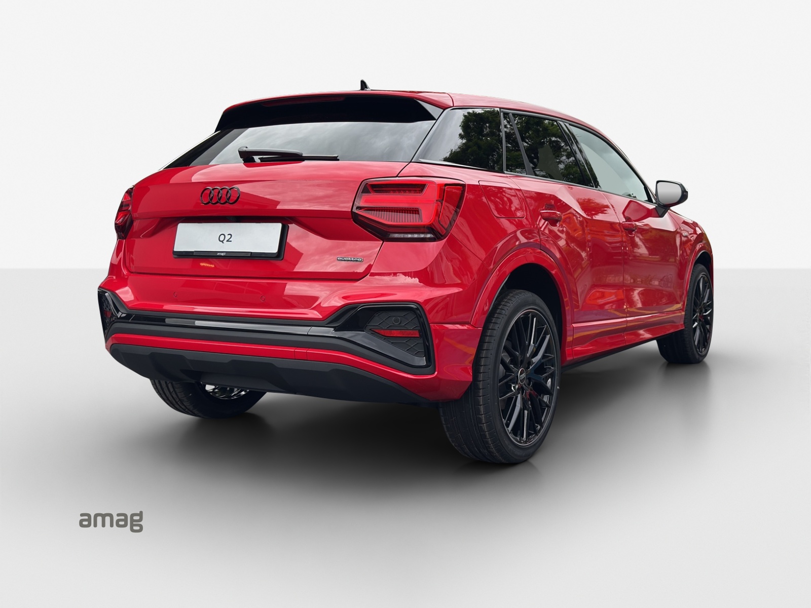 AUDI Q2 40 TFSI S line Attraction quattro S-tronic-image-4
