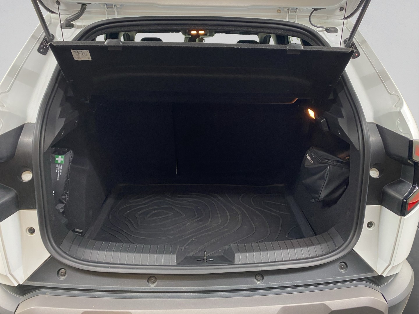 DACIA Duster TCe 130 48V Extreme 4x4-image-23