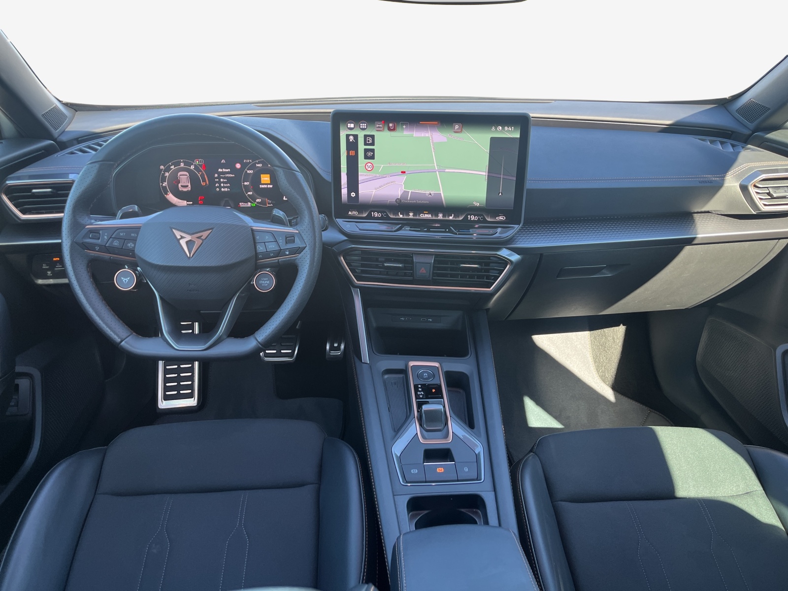 CUPRA Formentor 1.5 TSI DSG-image-8