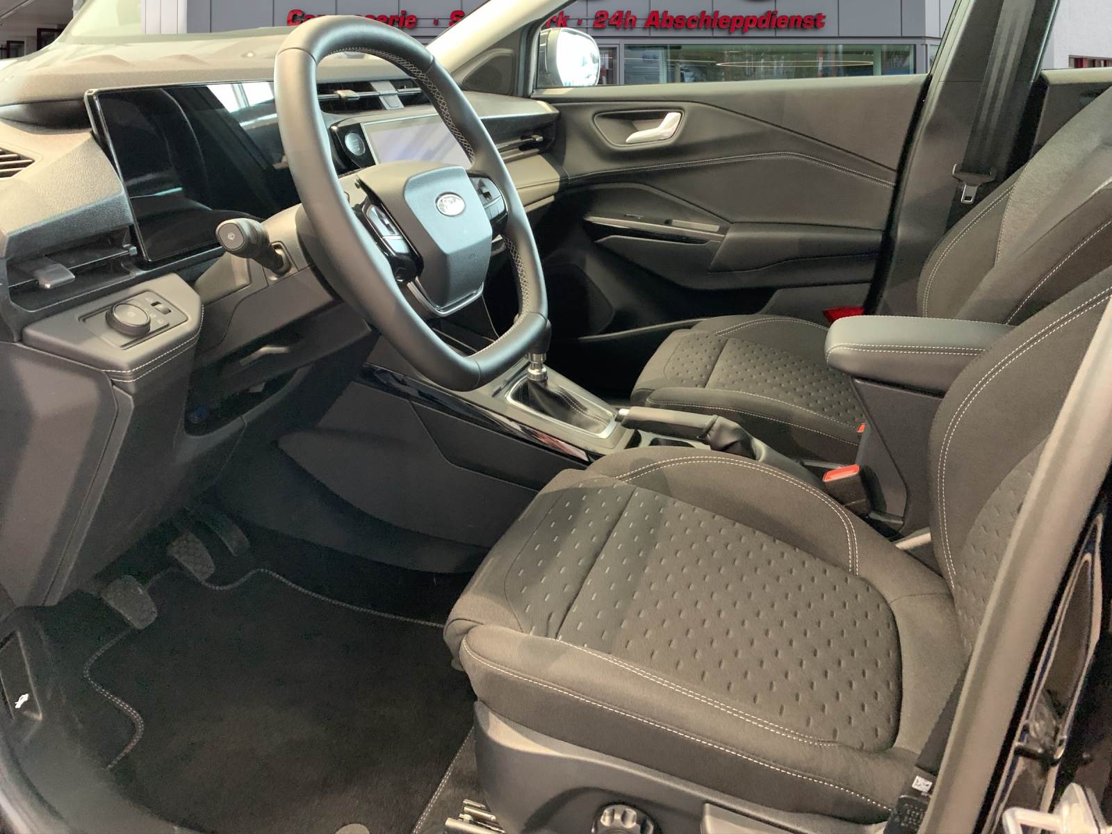FORD Puma 1.0 EcoB Hybrid 125 Titanium-image-6