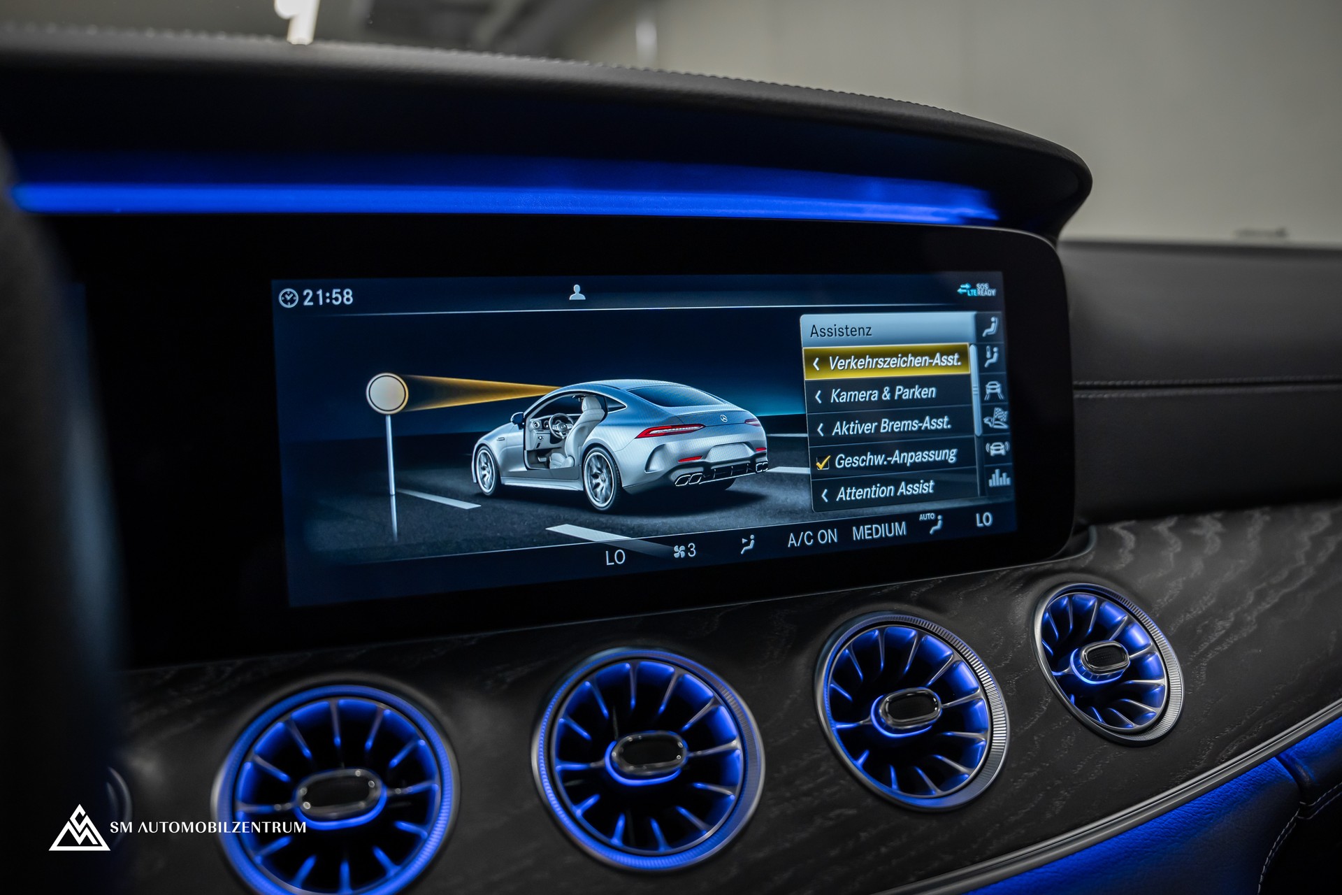 MERCEDES-BENZ AMG GT 63 S 4matic+ / Aero Paket / 360° / Head-Up / Panorama-image-37
