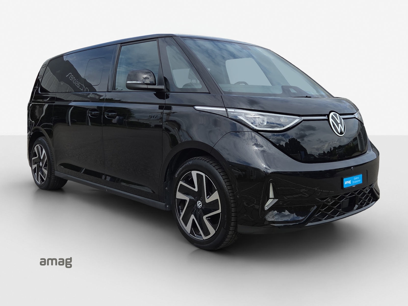 VW ID.Buzz LWB GTX 4 Motion-image-6