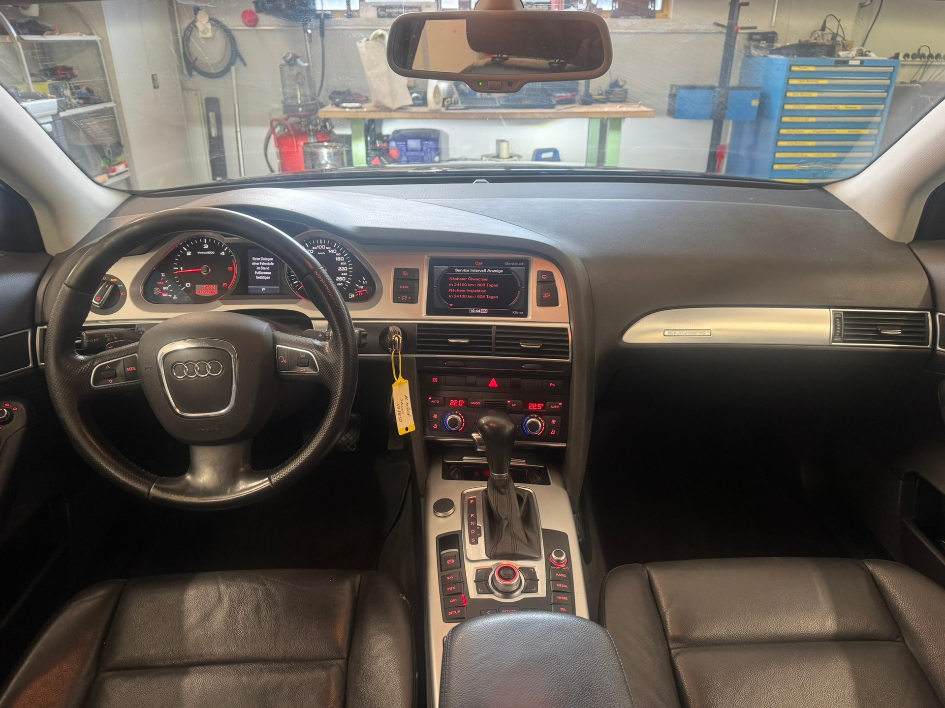 AUDI A6 Avant 3.0 V6 TDI quattro tiptronic-image-7