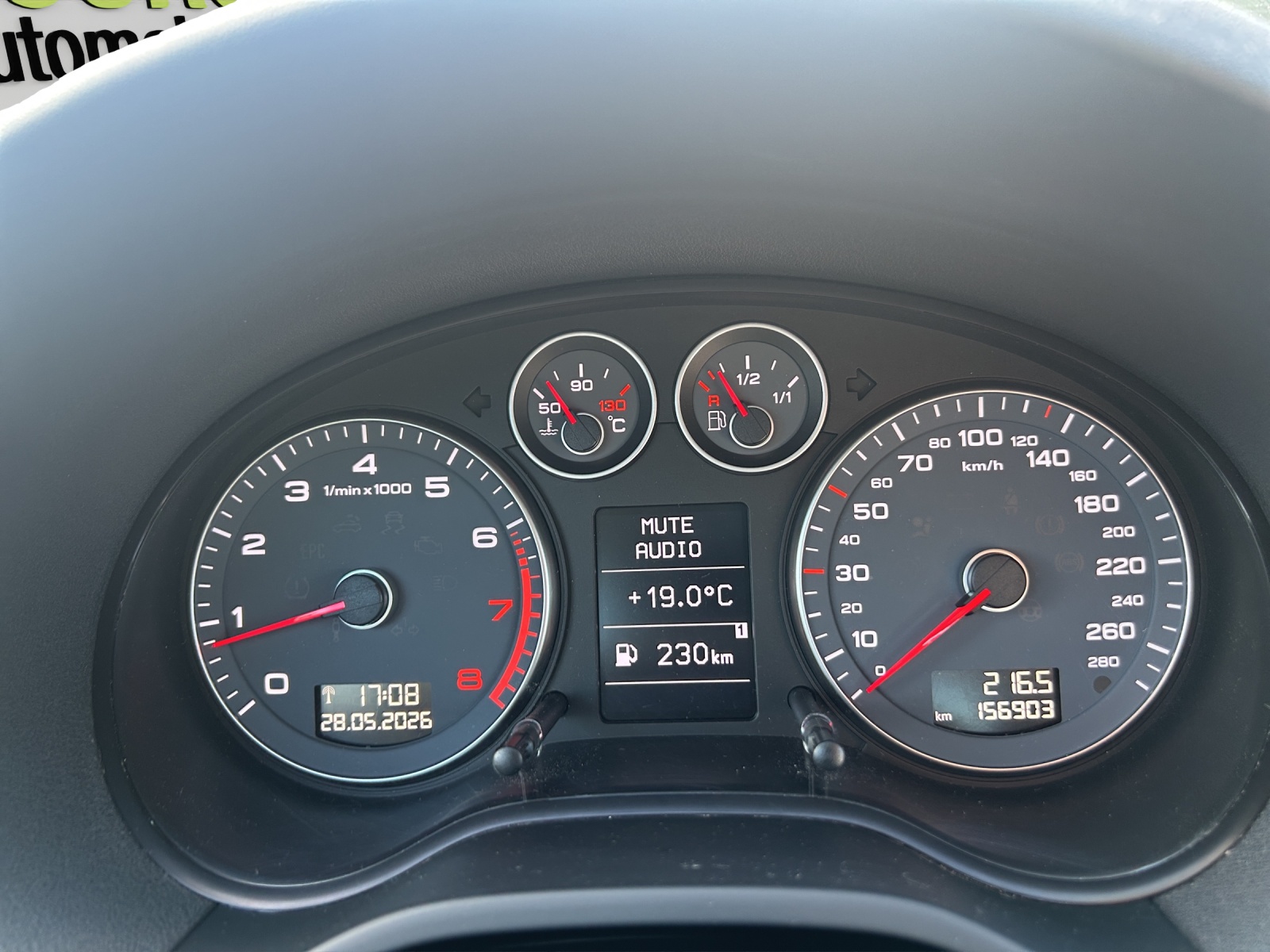 AUDI A3 Sportback 1.2 TFSI Ambition-image-21