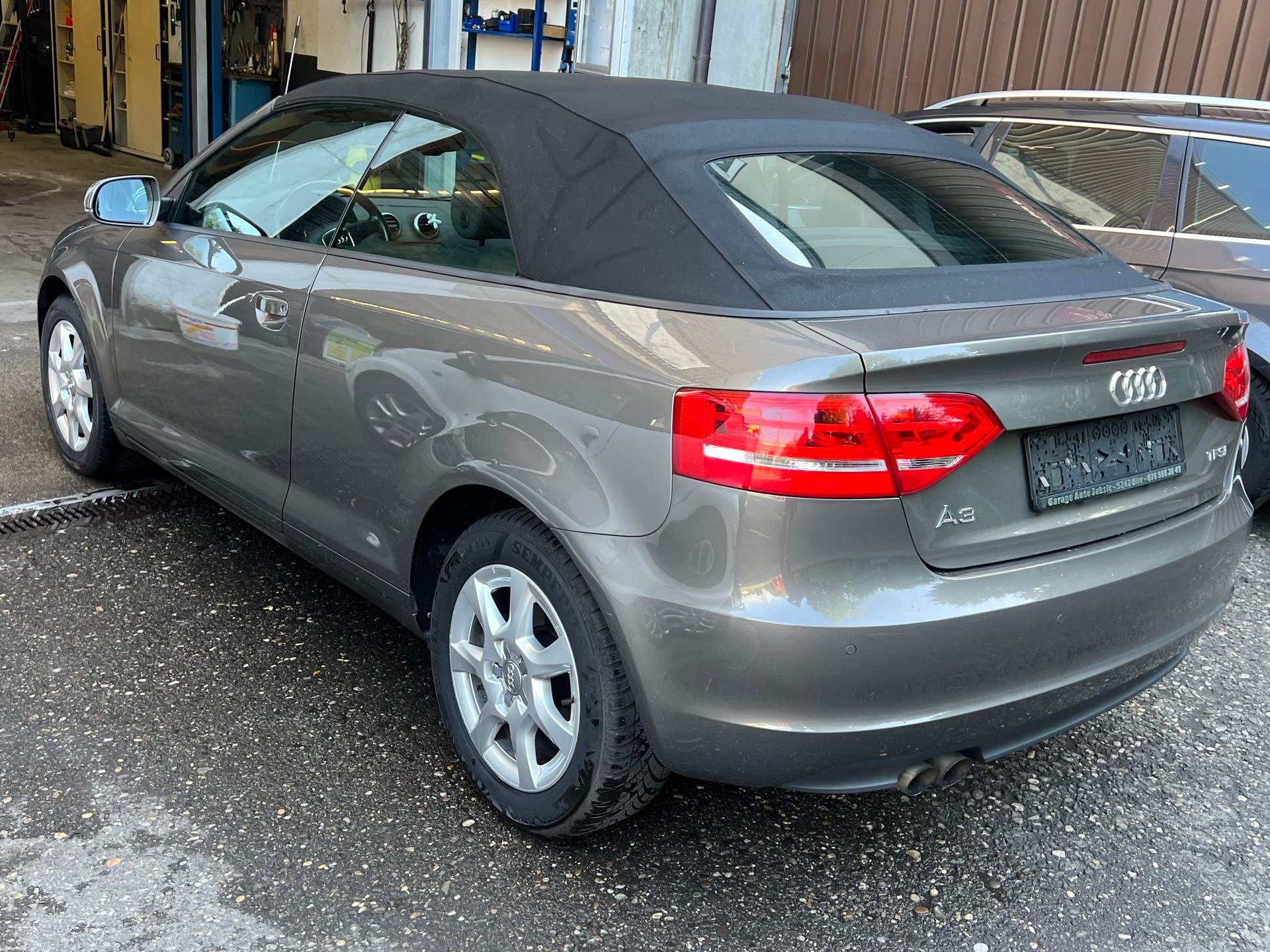 AUDI A3 Cabriolet 1.4 TFSI Attraction-image-6