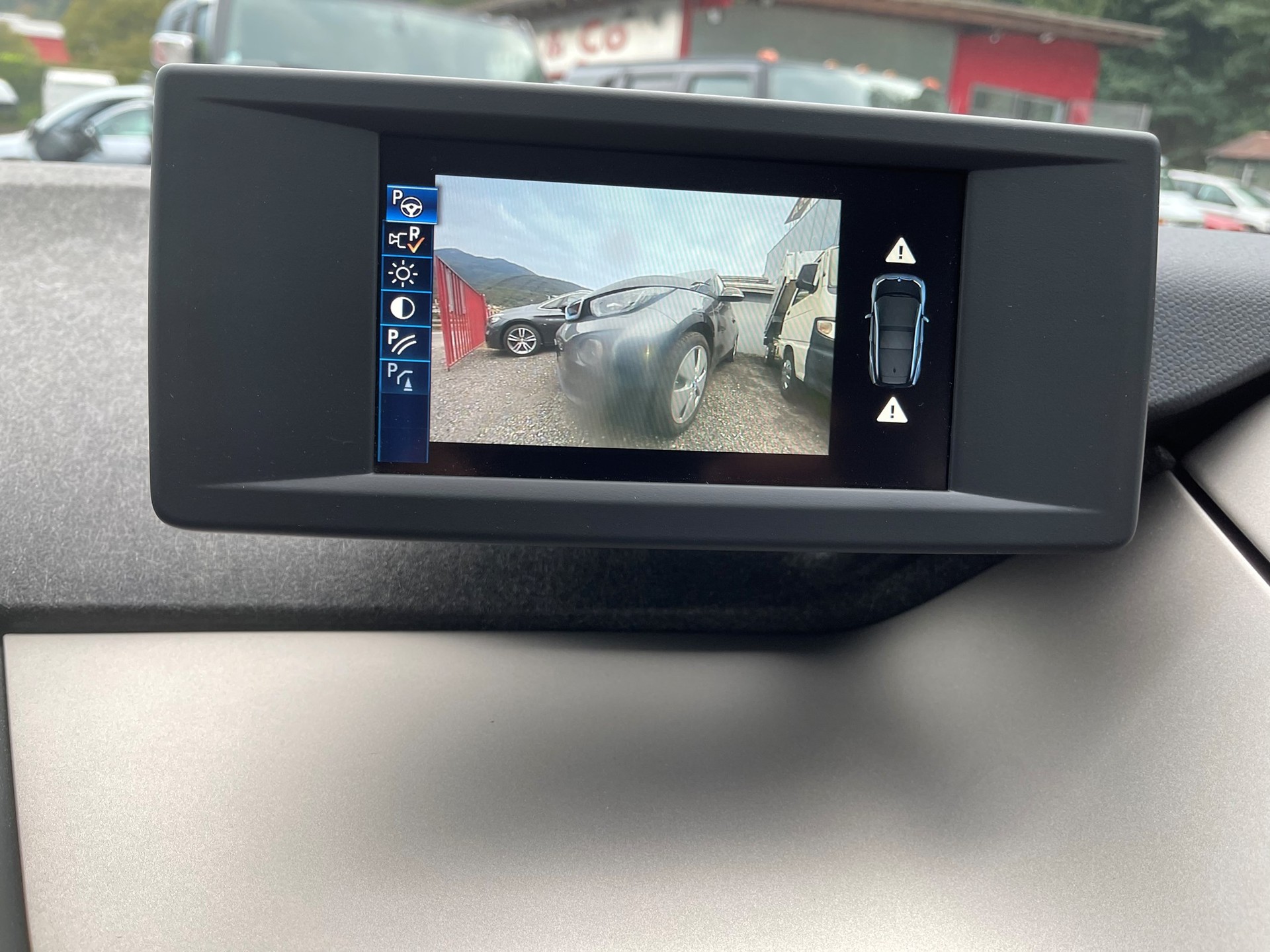 BMW i3 (94Ah)-image-6