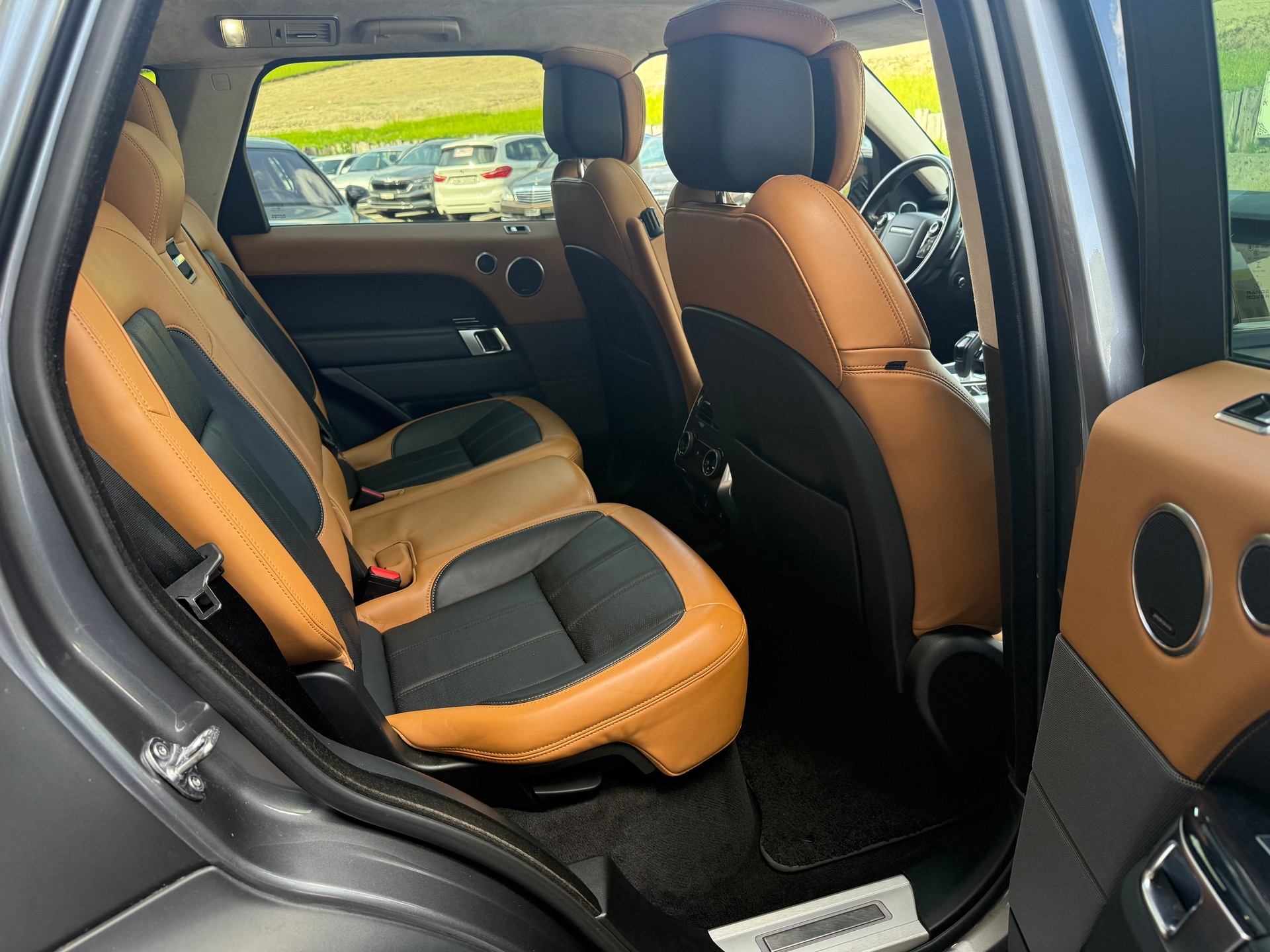 LAND ROVER Range Rover Sport 5.0 V8 S/C ABDynamic Automatic-image-11